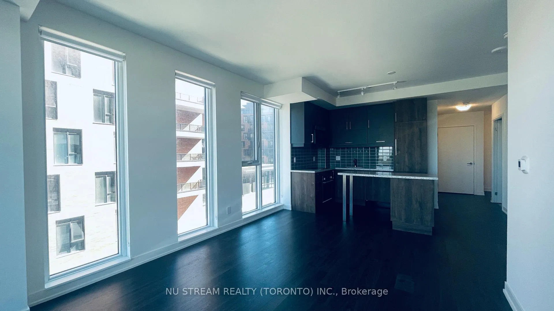 Photo 11 of Unit B611, 292 Verdale Crossing, Markham, Unionville — HOMEH