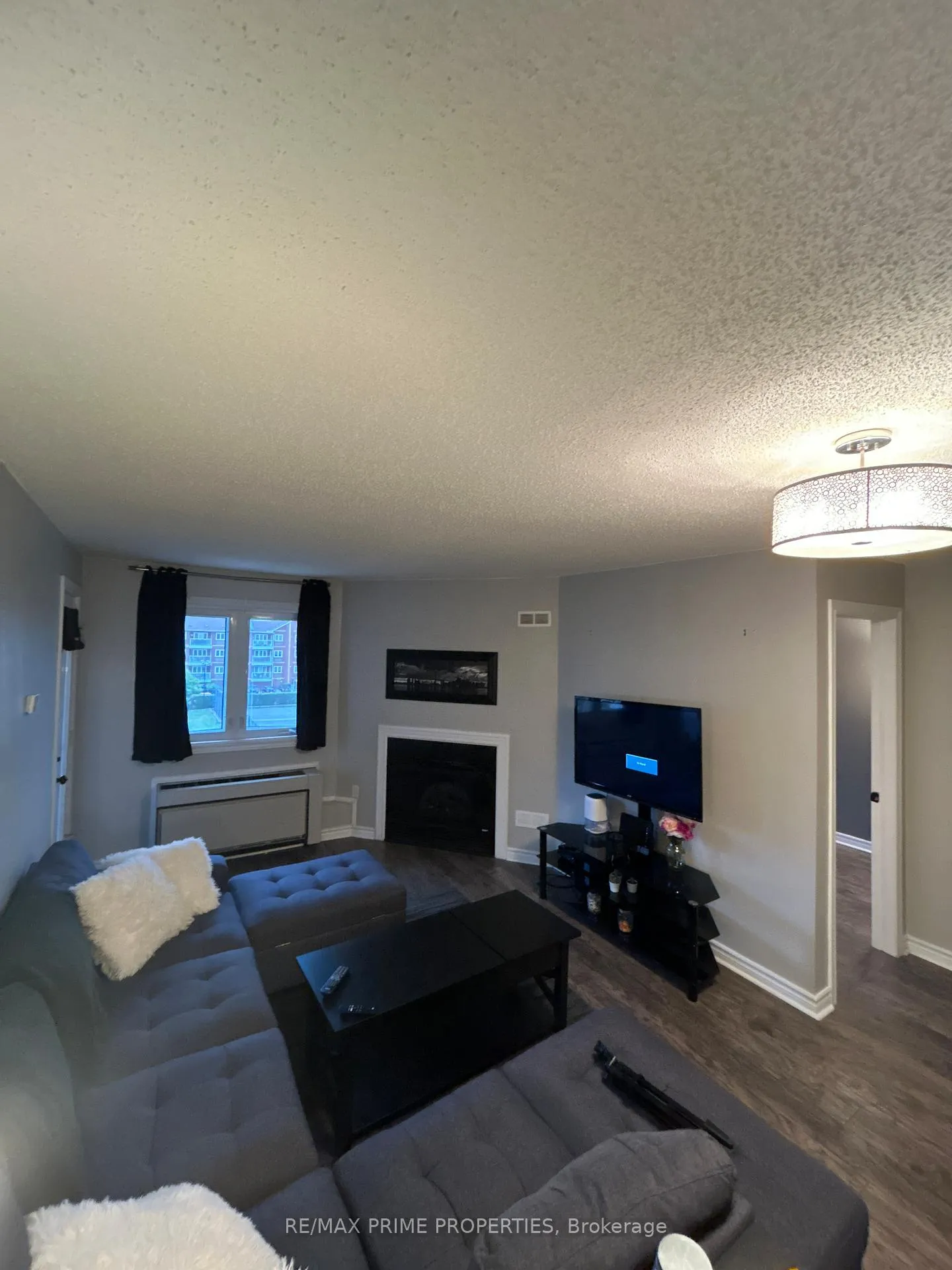 Photo 5 of Unit 407, 191 Lake Driveway, Ajax, South West — HOMEH