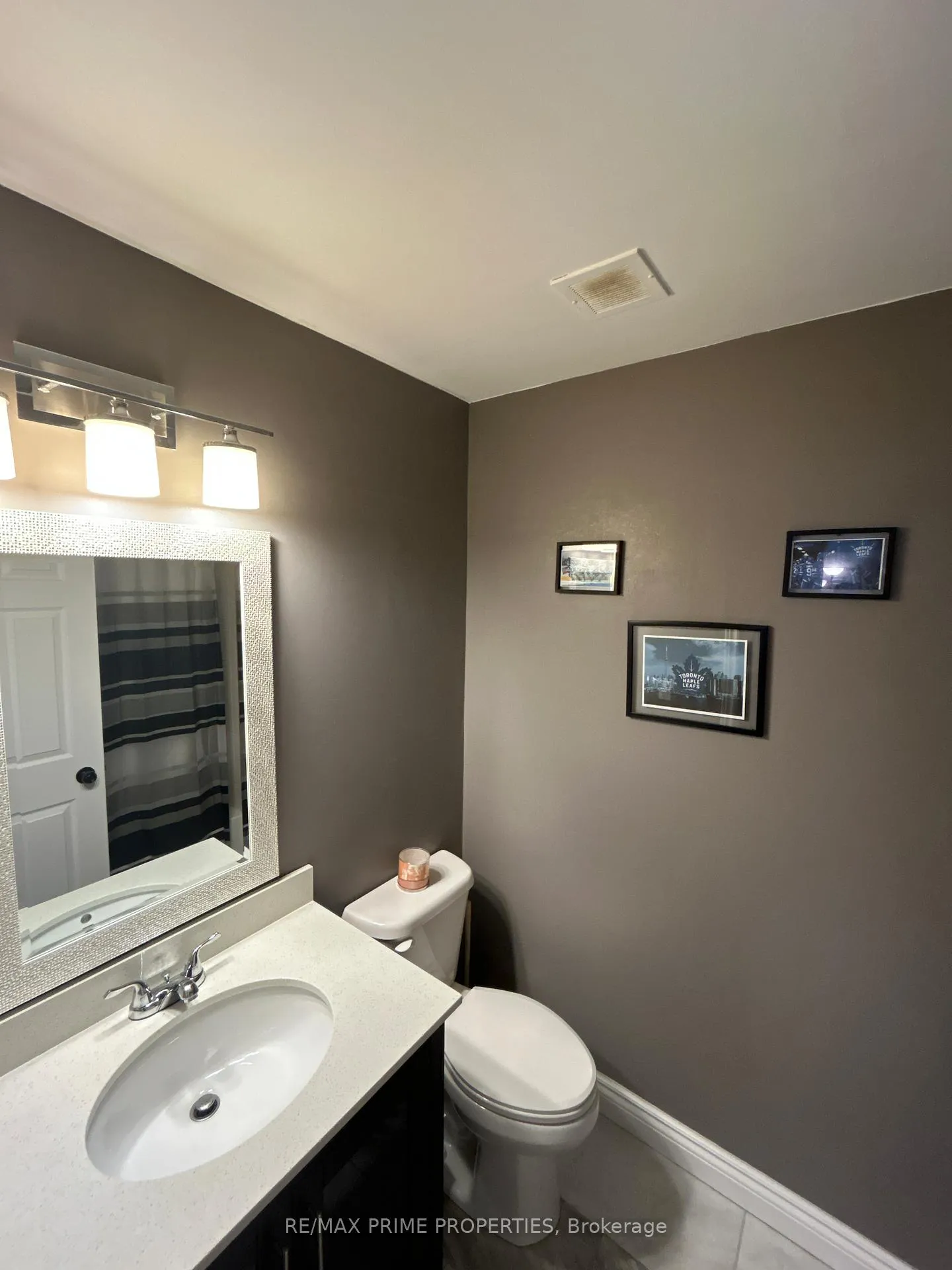 Photo 8 of Unit 407, 191 Lake Driveway, Ajax, South West — HOMEH