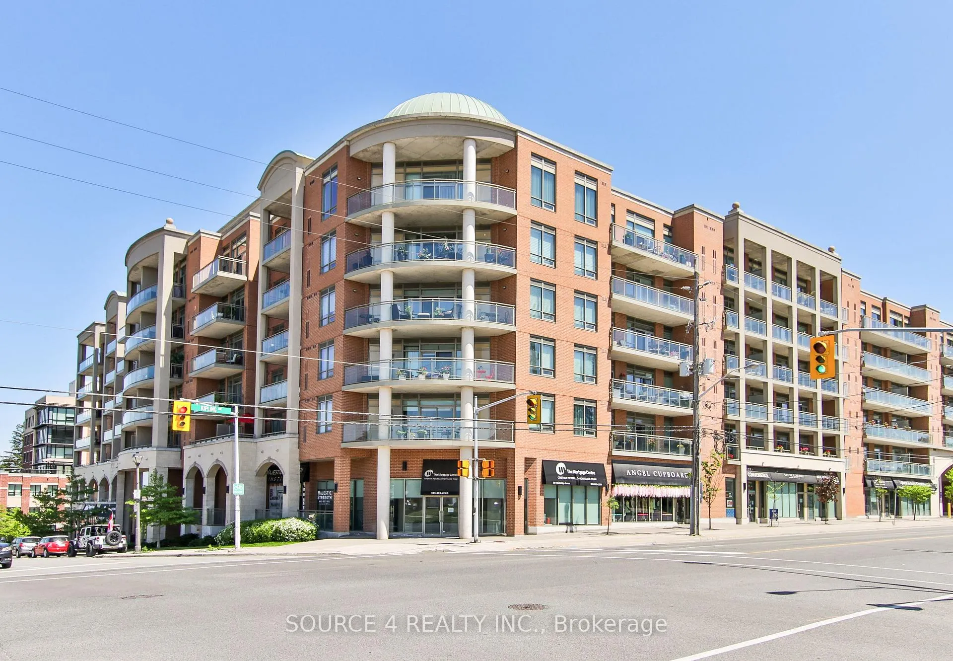 Front of Unit 426, 281 Woodbridge Avenue
