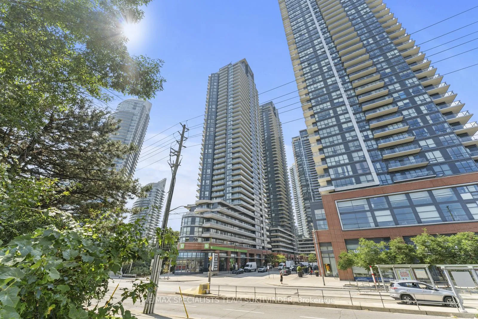 Front of Unit Lph03, 2212 Lakeshore Boulevard