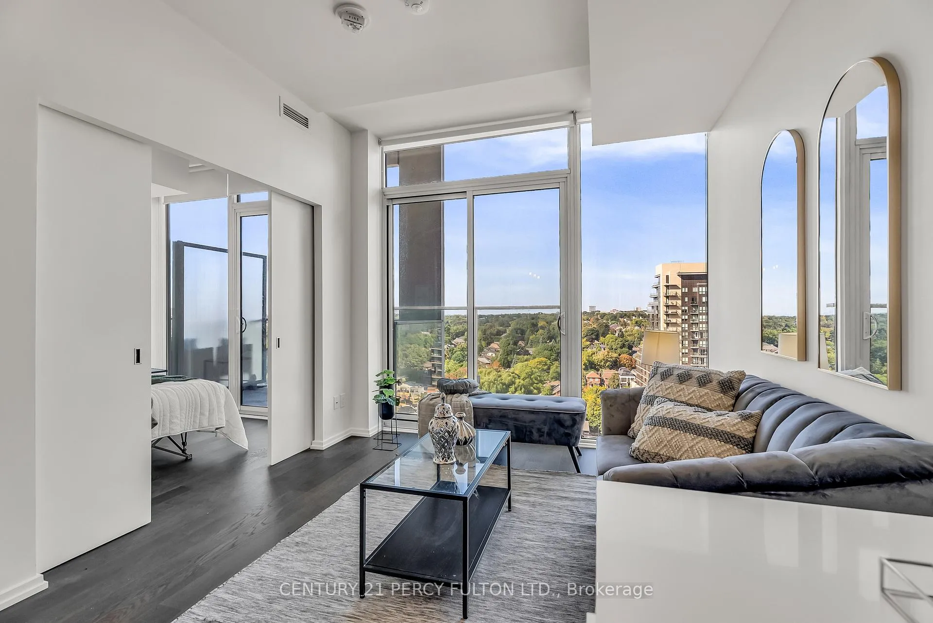 Photo 1 of Unit 1716, 8 Hillsdale Avenue E, Toronto, Mount Pleasant West — HOMEH