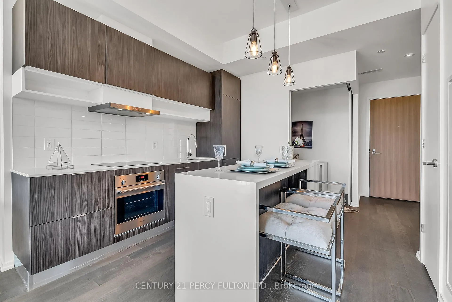 Photo 6 of Unit 1716, 8 Hillsdale Avenue E, Toronto, Mount Pleasant West — HOMEH