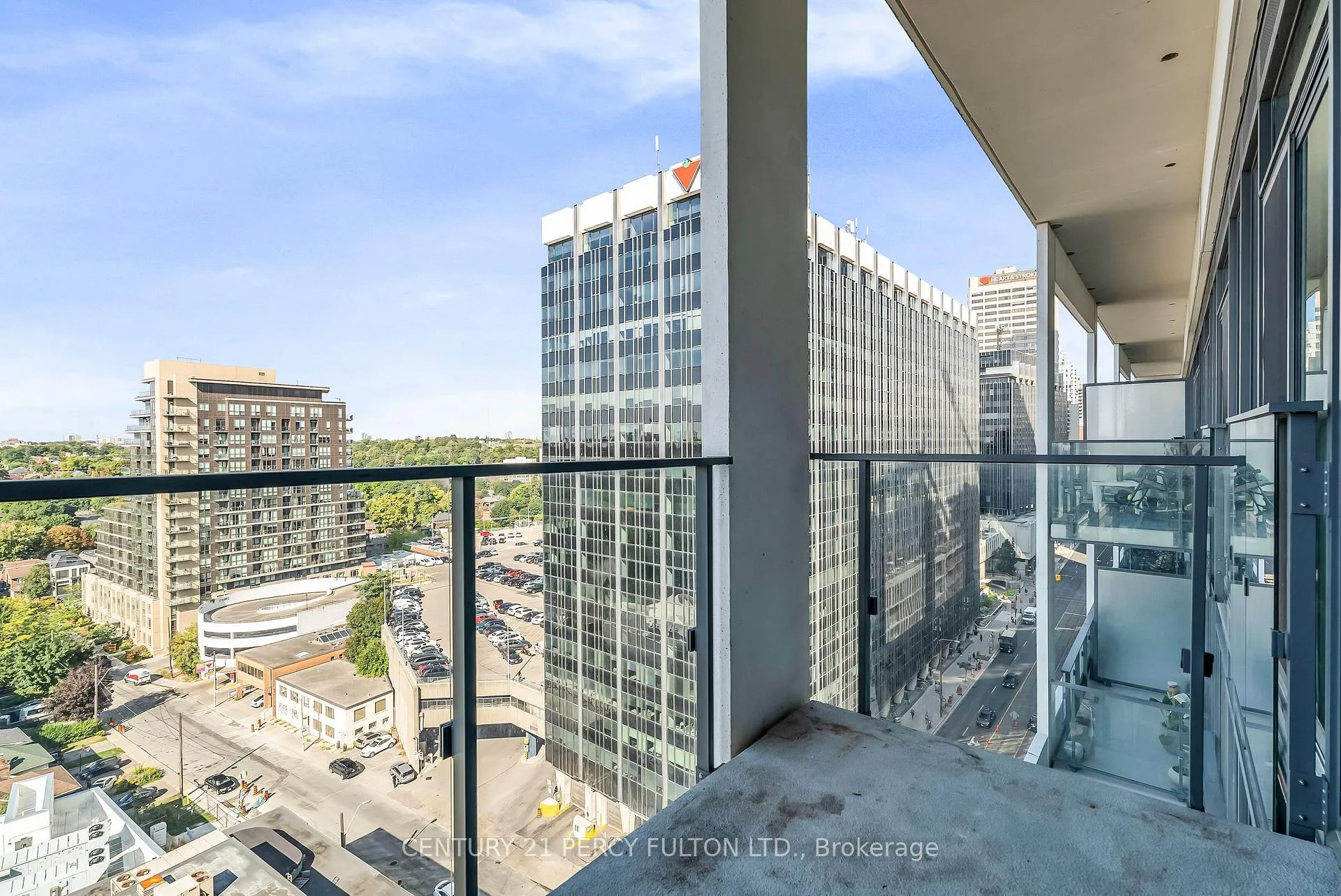 Photo 22 of Unit 1716, 8 Hillsdale Avenue E, Toronto, Mount Pleasant West — HOMEH