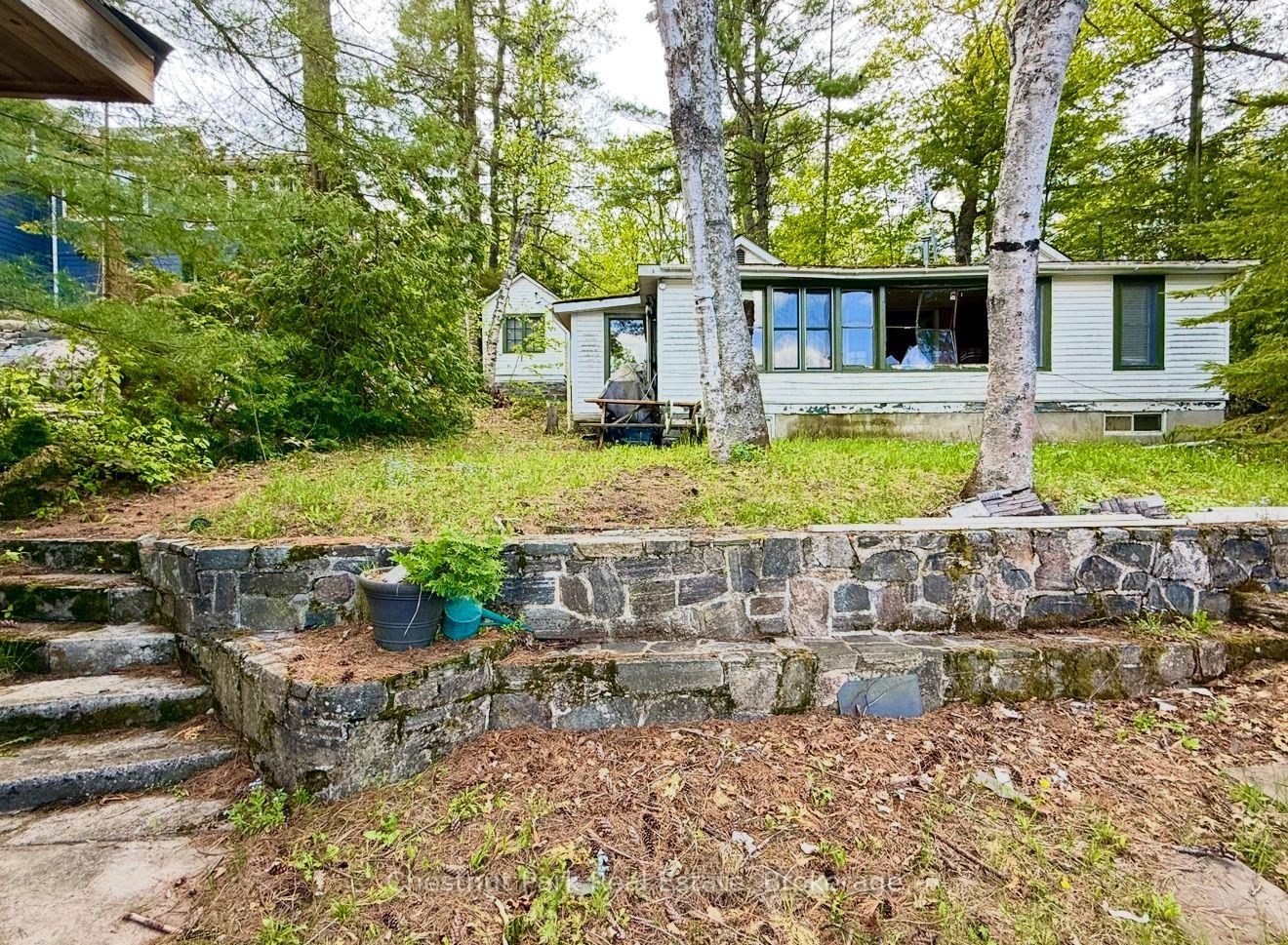 Photo 4 of 1042 3100 Road, Gravenhurst, Muskoka (S) — HOMEH