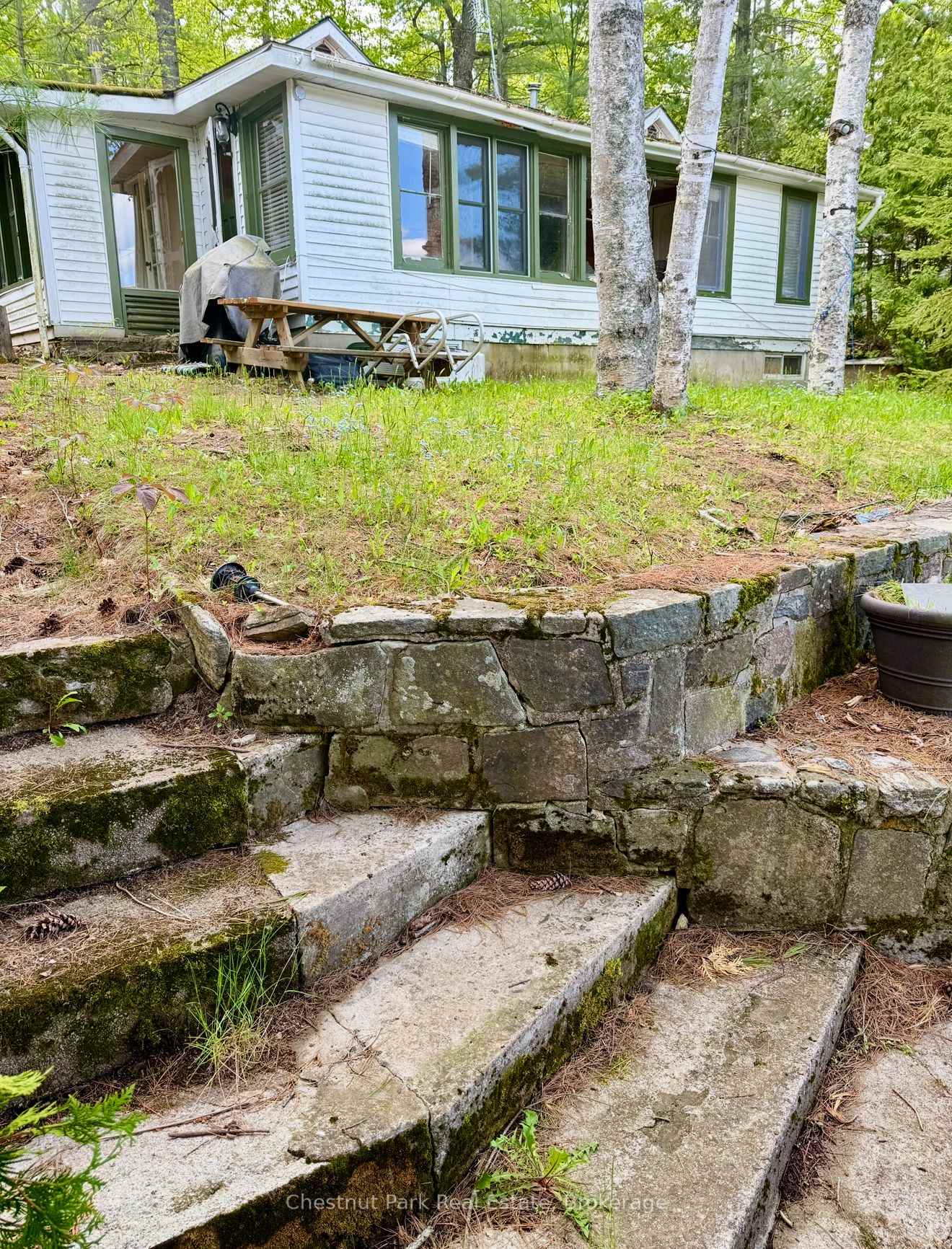 Photo 12 of 1042 3100 Road, Gravenhurst, Muskoka (S) — HOMEH