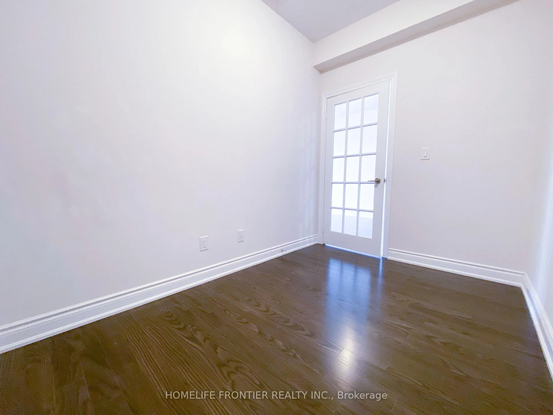 Photo 9 of Unit 802, 325 South Park Road, Markham, Commerce Valley — HOMEH