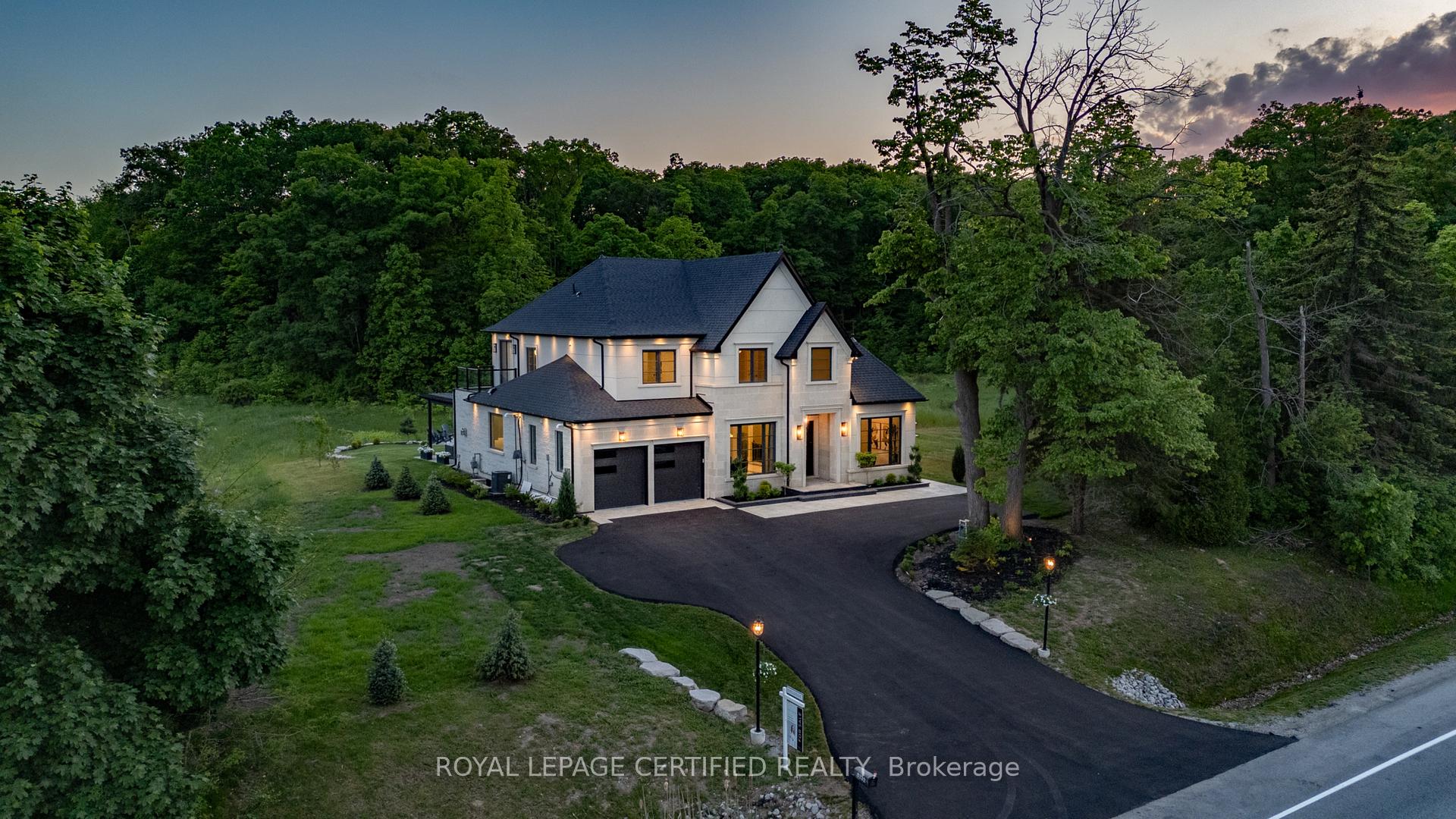 Photo 2 of 3232 Guelph Line, Burlington, Rural Burlington — HOMEH