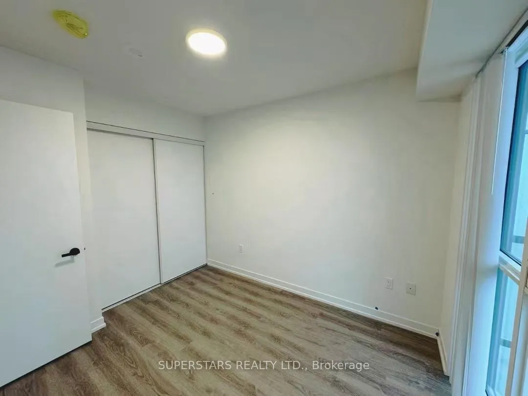 Photo 3 of Unit 2205, 195 Commerce Street, Vaughan, Vaughan Corporate Centre — HOMEH