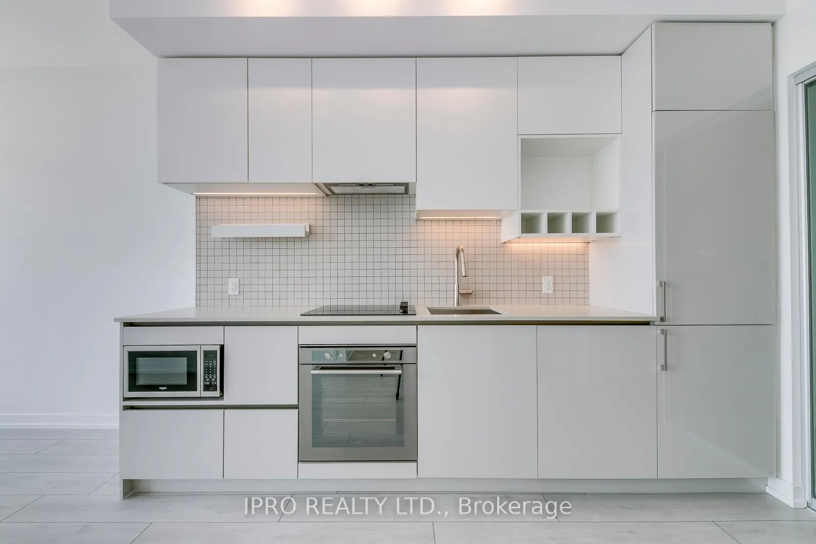 Photo 4 of Unit 1205, 898 Portage Parkway, Vaughan, Vaughan Corporate Centre — HOMEH
