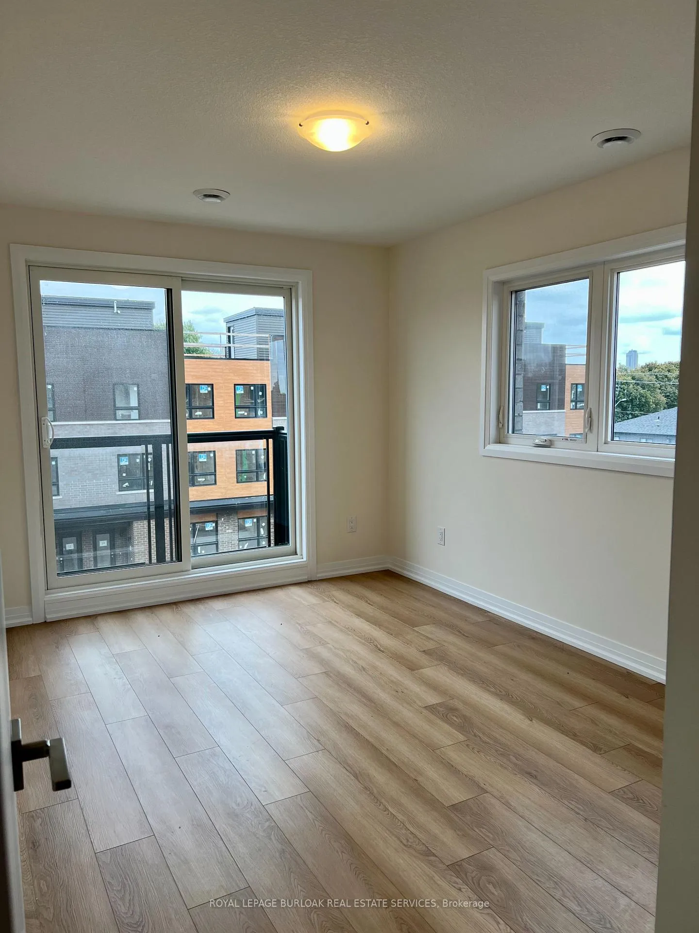 Photo 8 of Unit 53, 6705 Cropp Street, Niagara Falls, Morrison — HOMEH