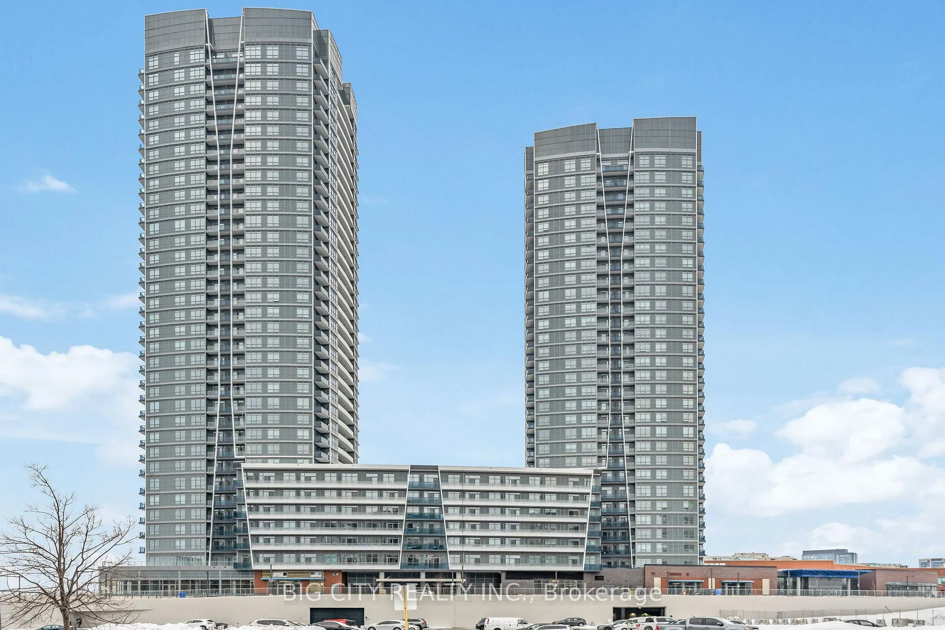 Photo 1 of Unit 1803, 30 Upper Mall Way, Vaughan, Brownridge — HOMEH