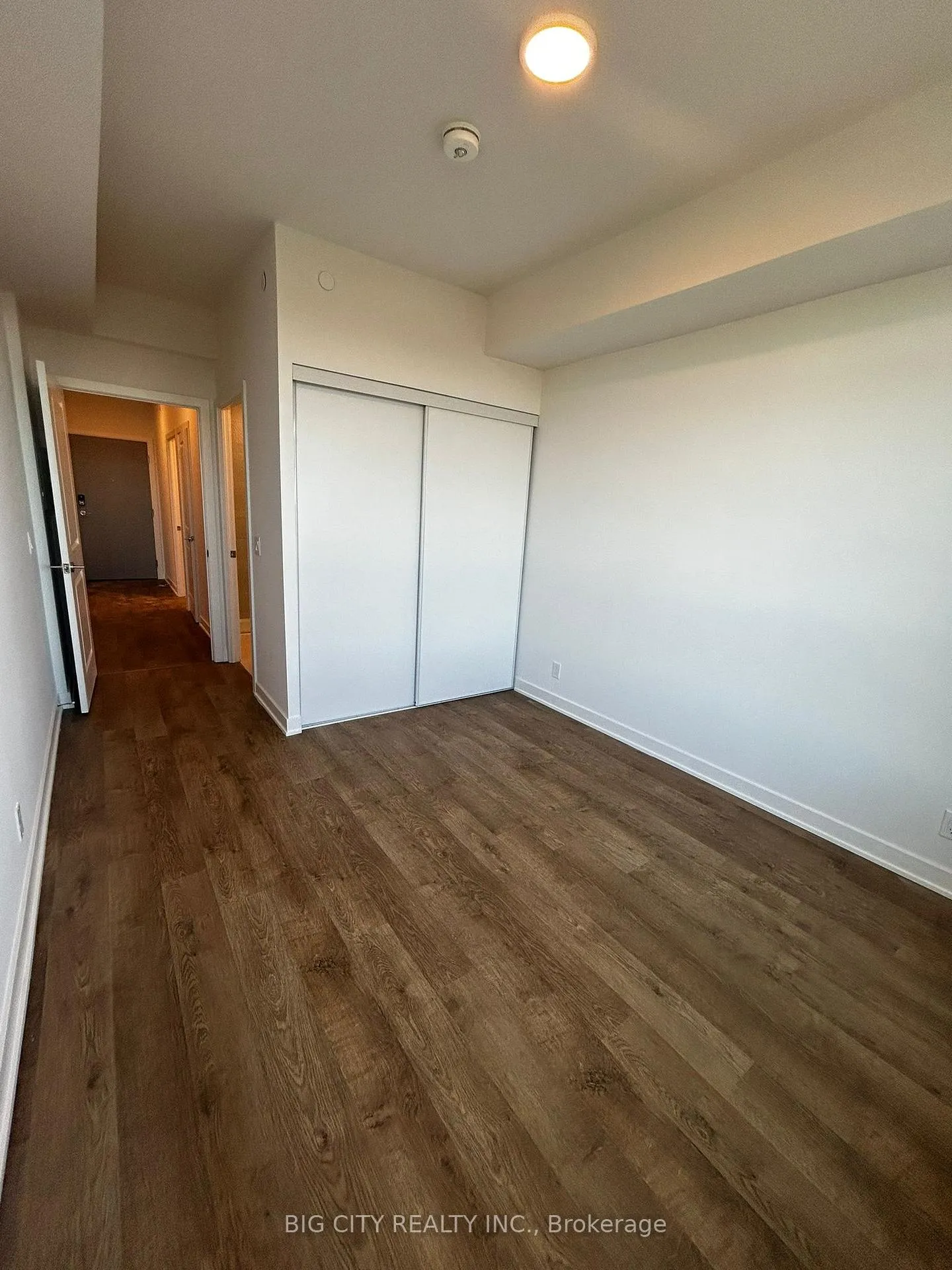 Photo 9 of Unit 1803, 30 Upper Mall Way, Vaughan, Brownridge — HOMEH