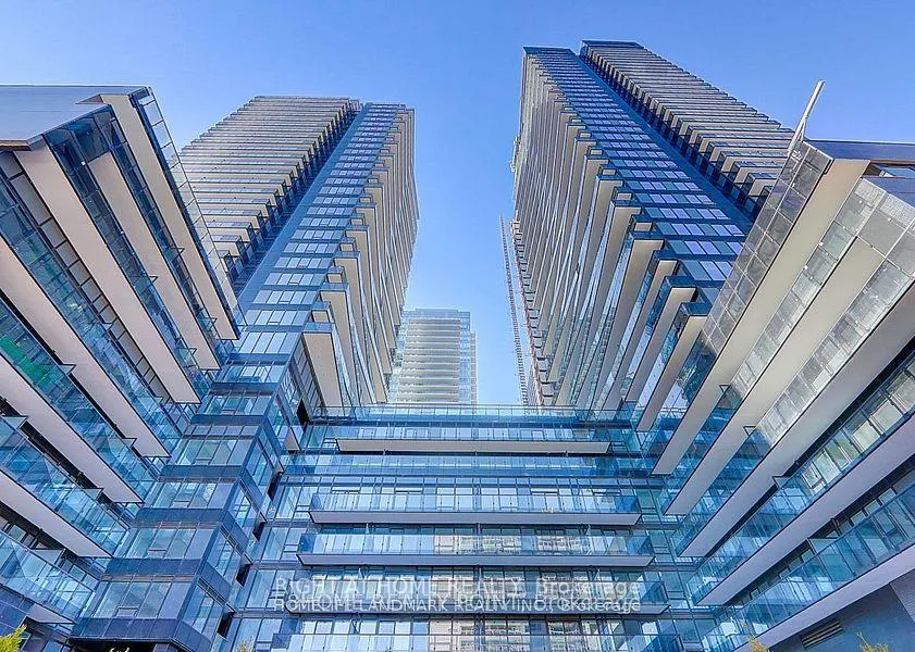 Photo 2 of Unit 1912, 127 Broadway Avenue, Toronto, Mount Pleasant West — HOMEH