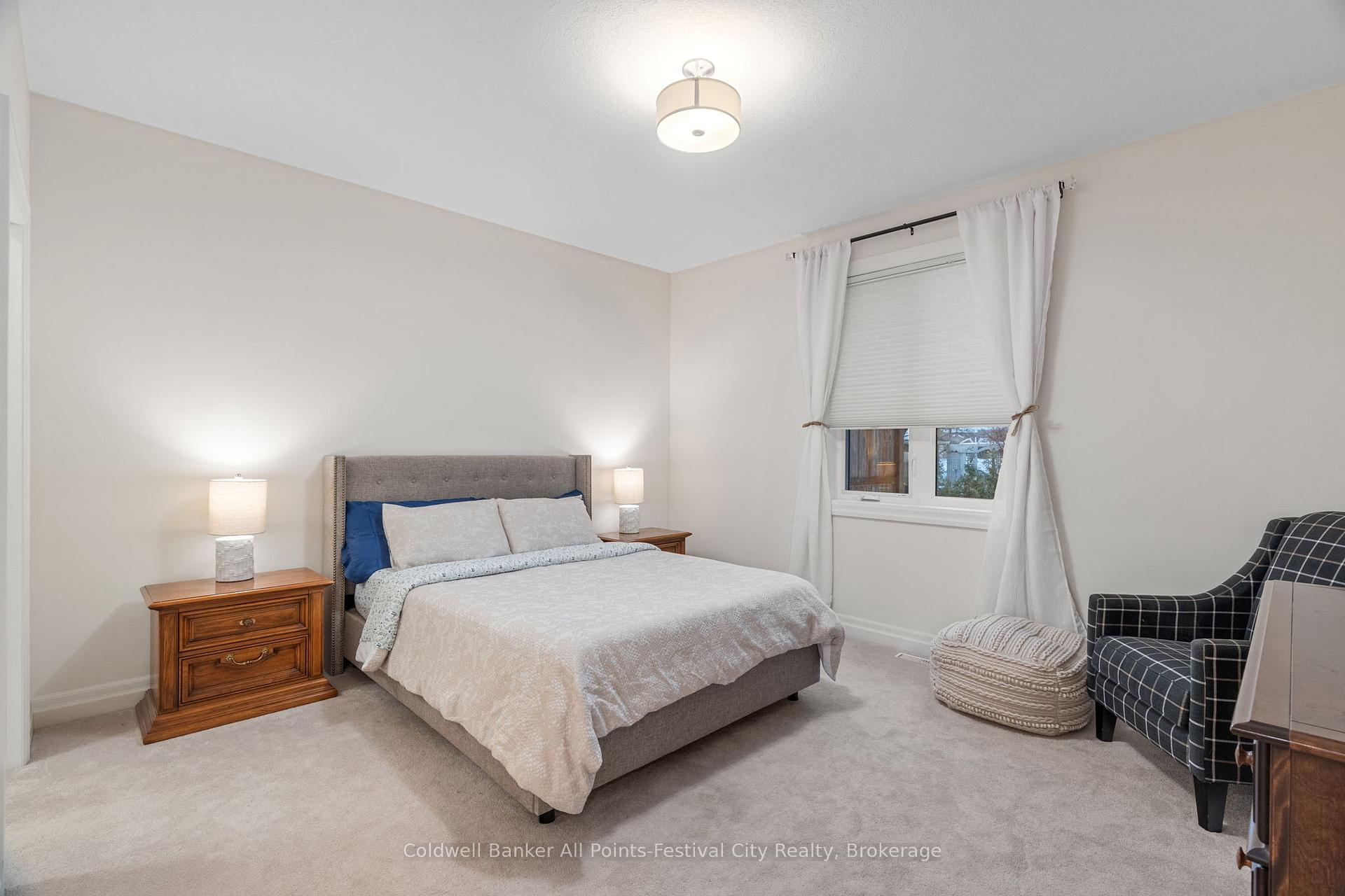 Photo 20 of 37 Picton Street E, Goderich, Goderich (Town) — HOMEH