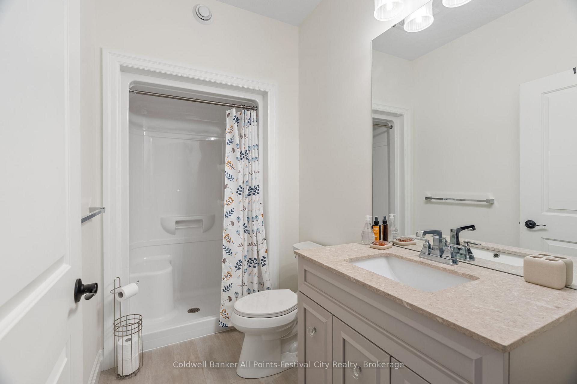 Photo 23 of 37 Picton Street E, Goderich, Goderich (Town) — HOMEH