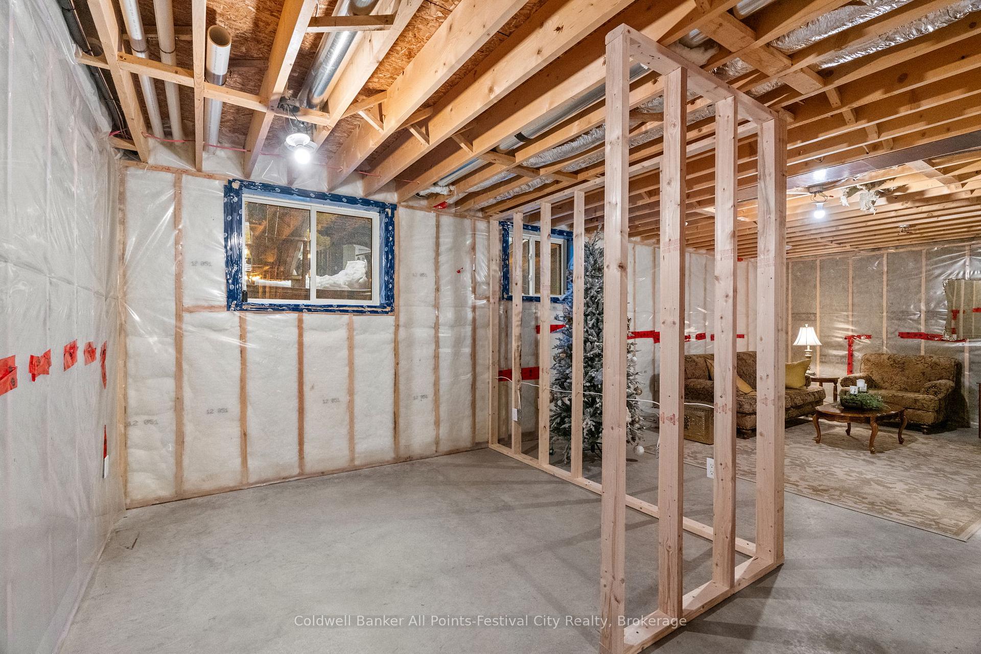 Photo 28 of 37 Picton Street E, Goderich, Goderich (Town) — HOMEH