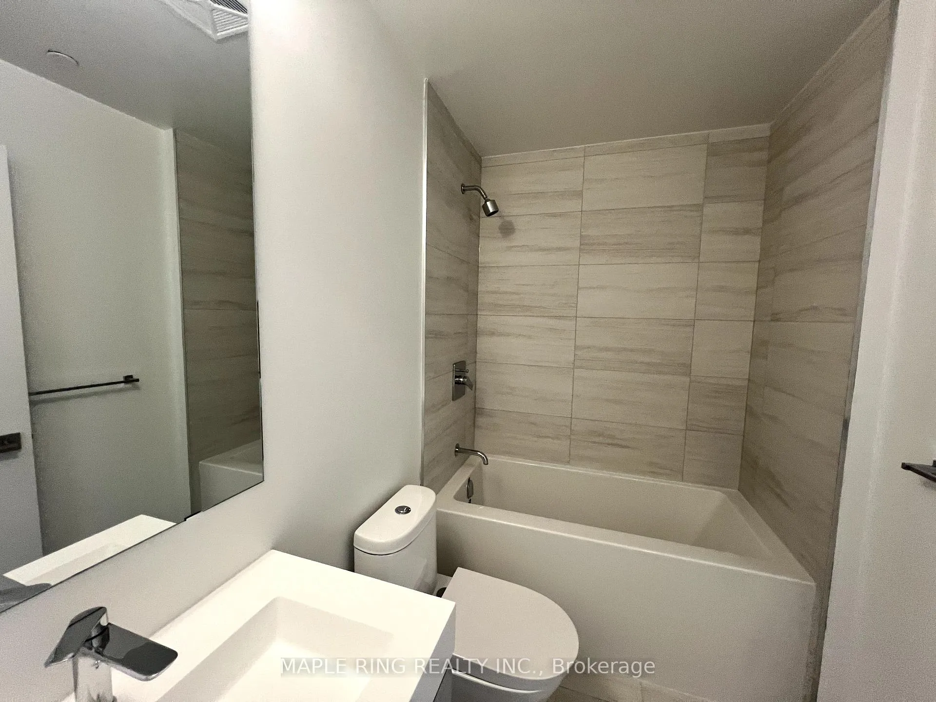 Photo 10 of Unit 2612, 10 Abeja Street, Vaughan, Concord — HOMEH