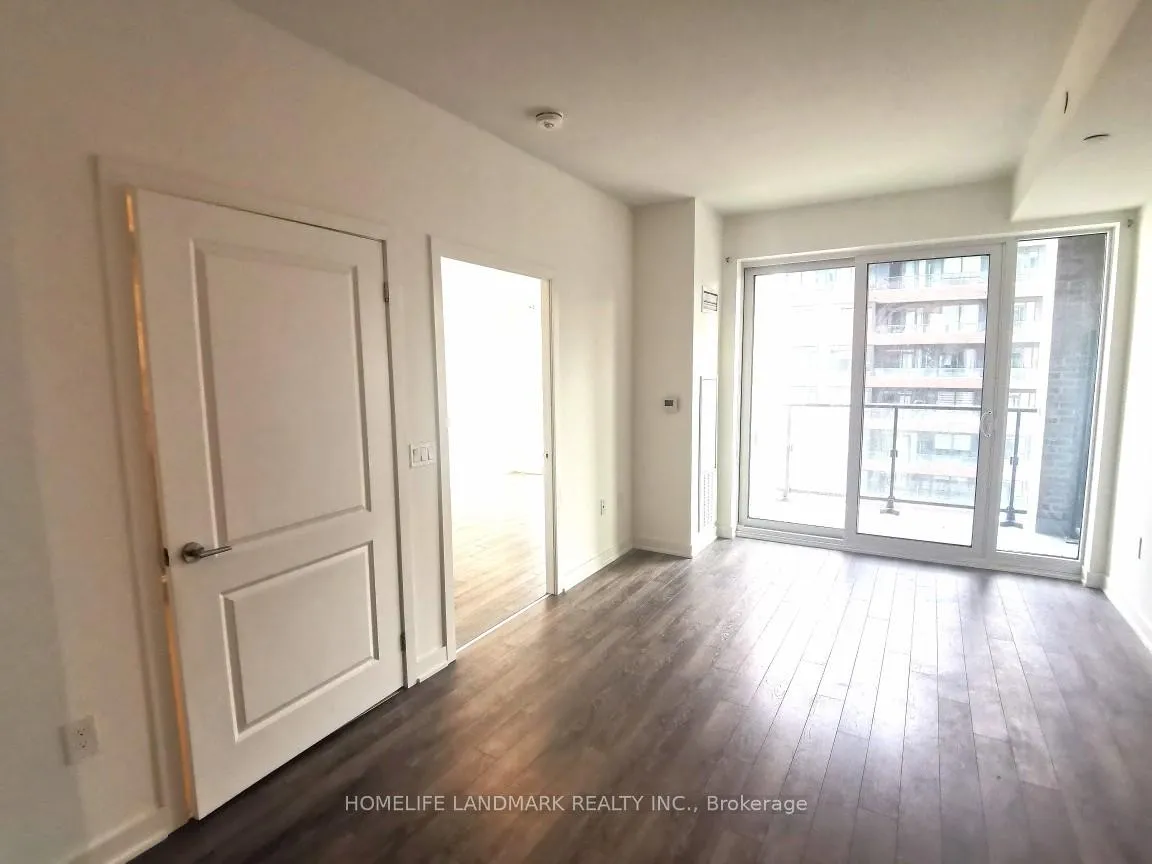 Photo 7 of Unit 706, 100 Eagle Rock Way, Vaughan, Rural Vaughan — HOMEH