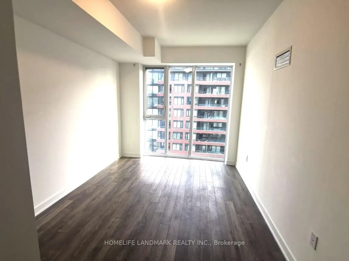 Photo 9 of Unit 706, 100 Eagle Rock Way, Vaughan, Rural Vaughan — HOMEH