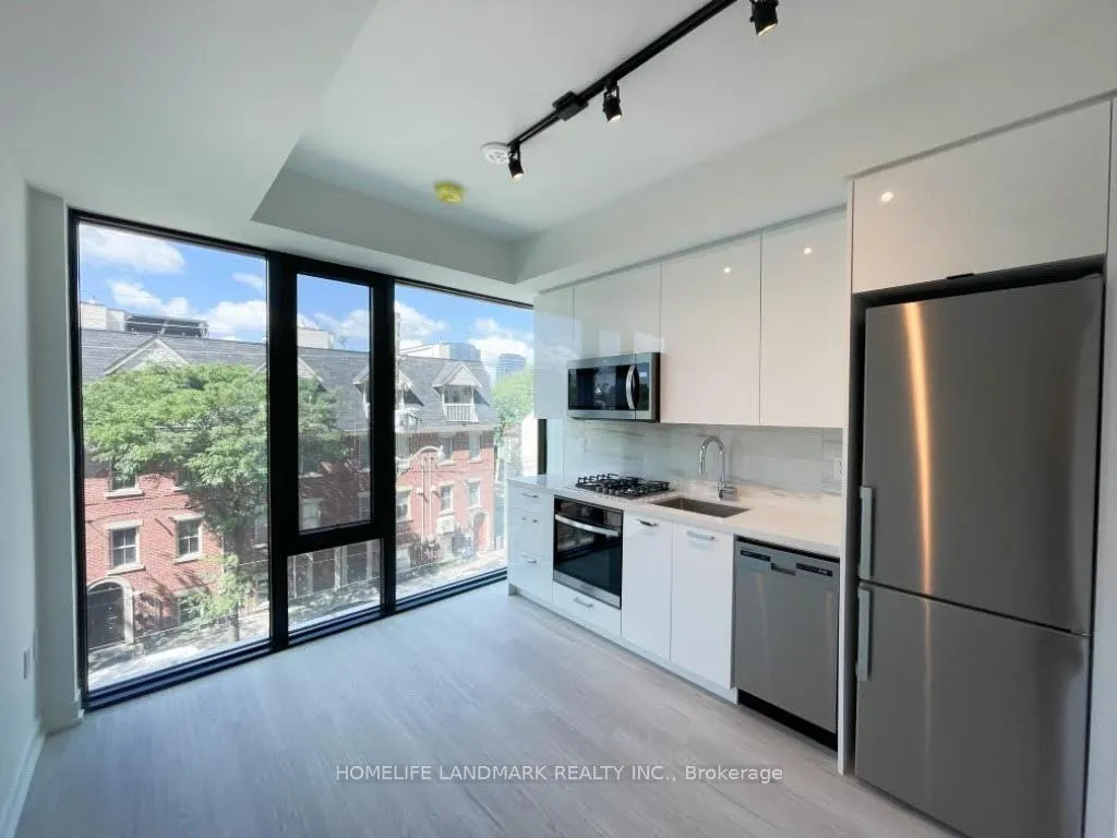 Front of Unit 219, 195 McCaul Street