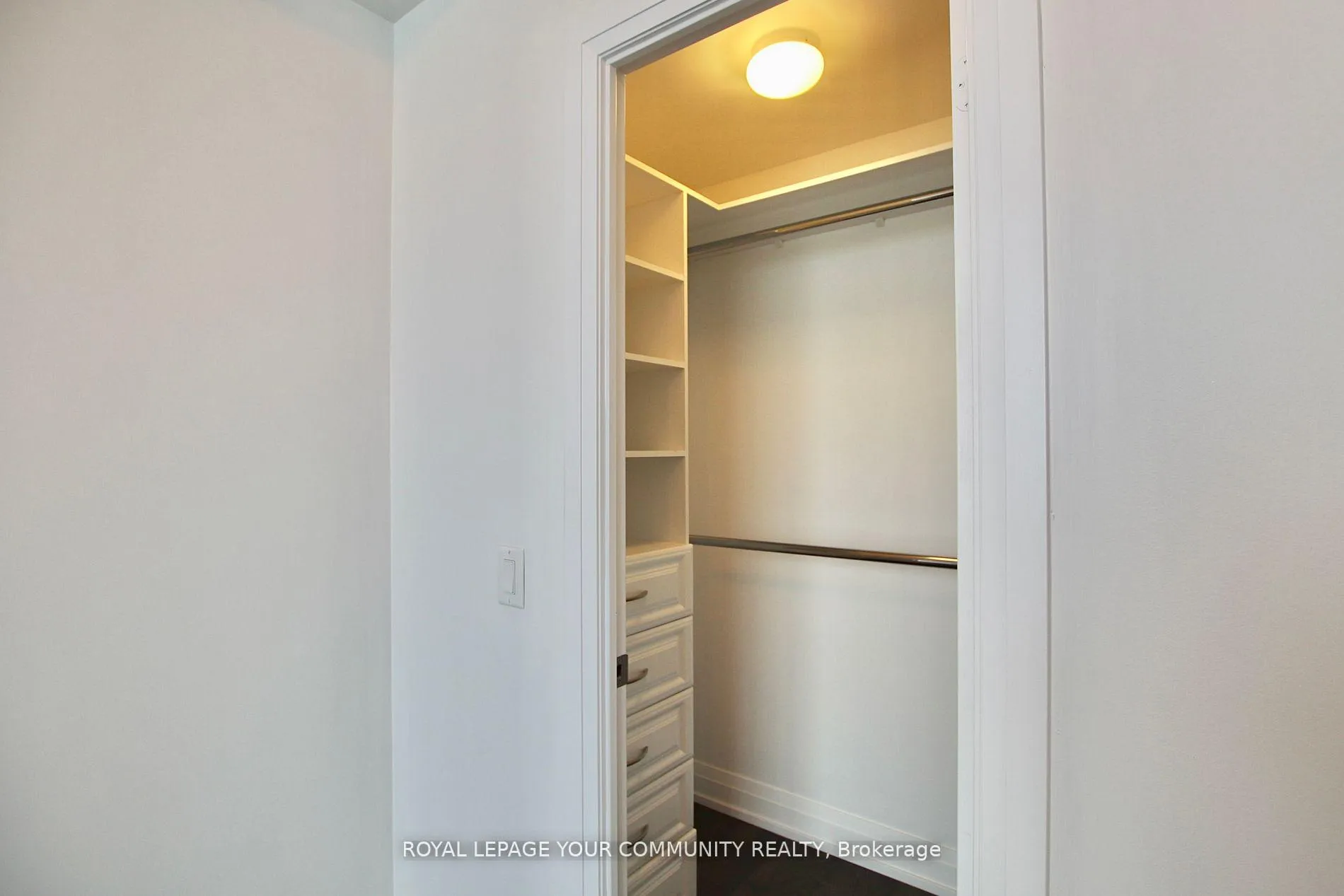 Photo 19 of Unit 1909, 7890 Bathurst Street, Vaughan, Beverley Glen — HOMEH