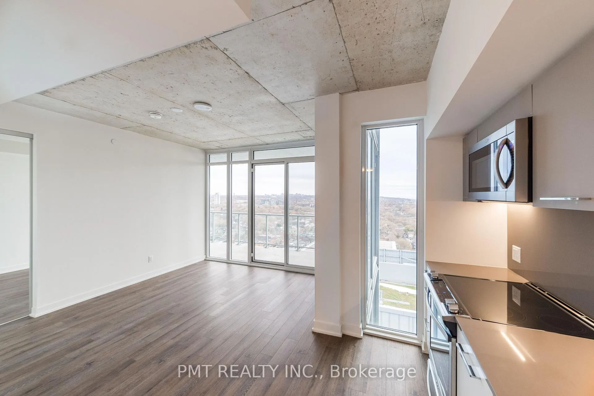 Photo 6 of Unit 1802, 15 Baseball Place, Toronto, South Riverdale — HOMEH