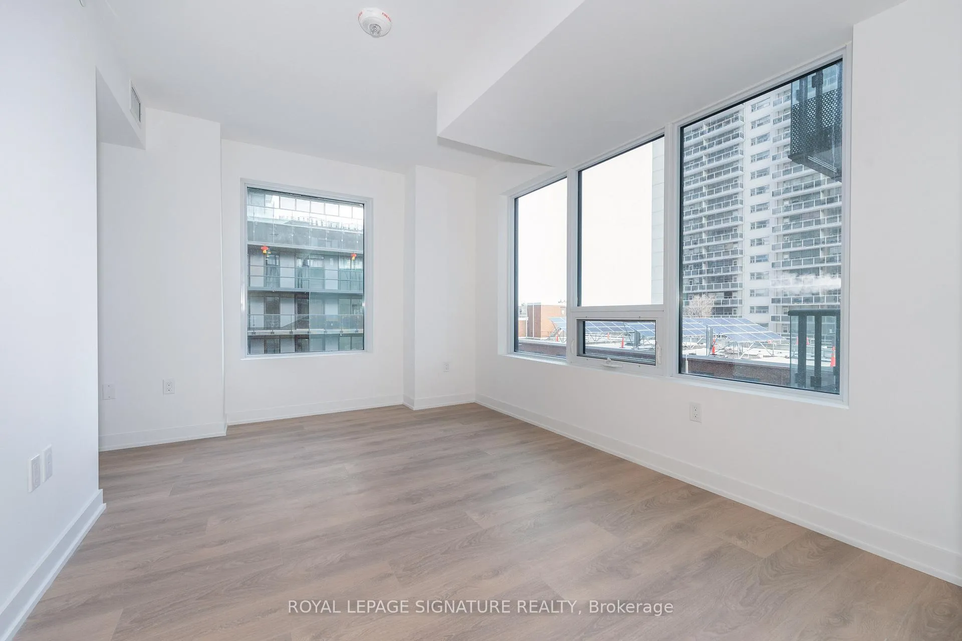 Photo 18 of Unit 508, 127 Broadway Avenue, Toronto, Mount Pleasant West — HOMEH