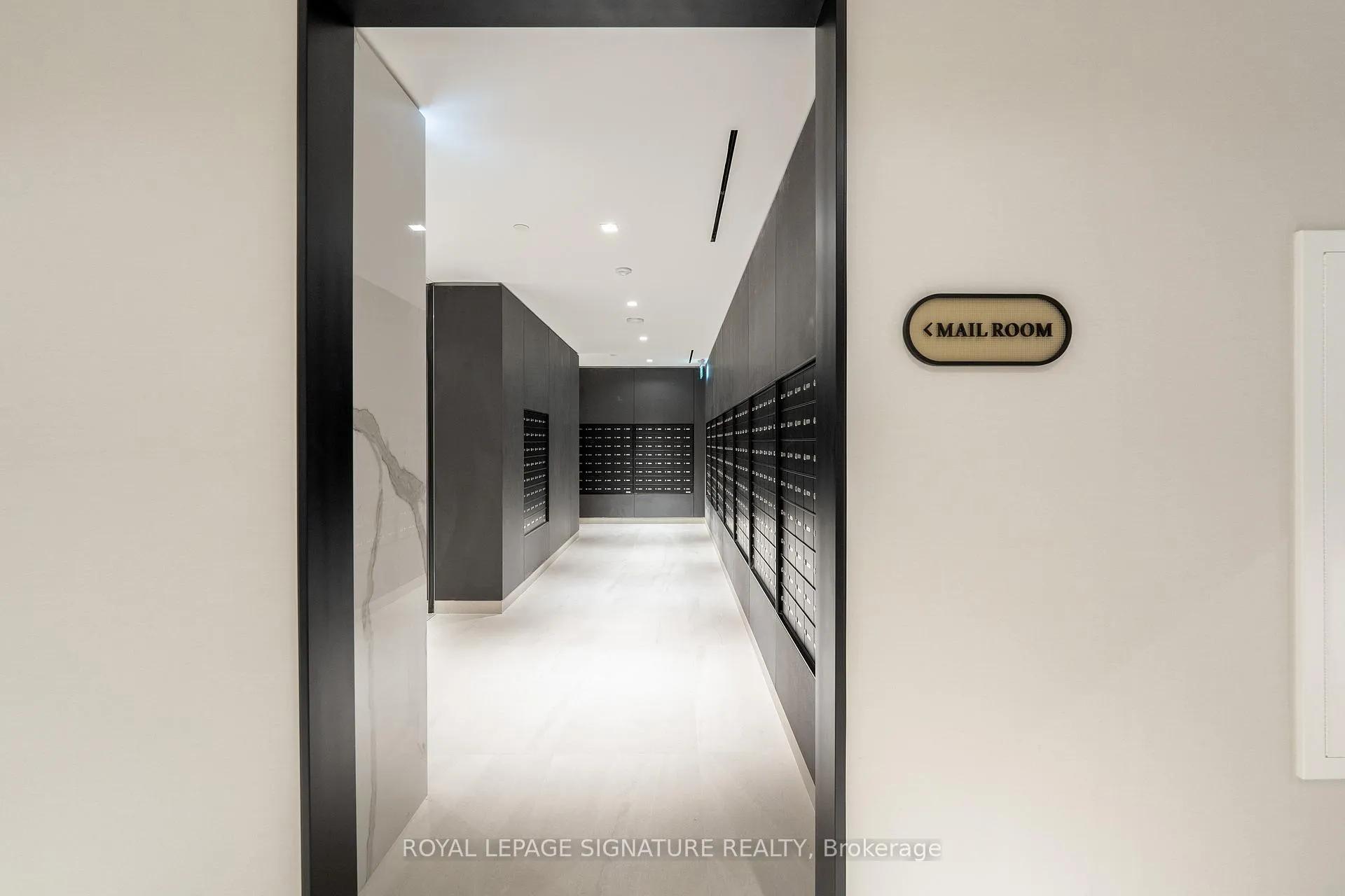 Photo 39 of Unit 508, 127 Broadway Avenue, Toronto, Mount Pleasant West — HOMEH