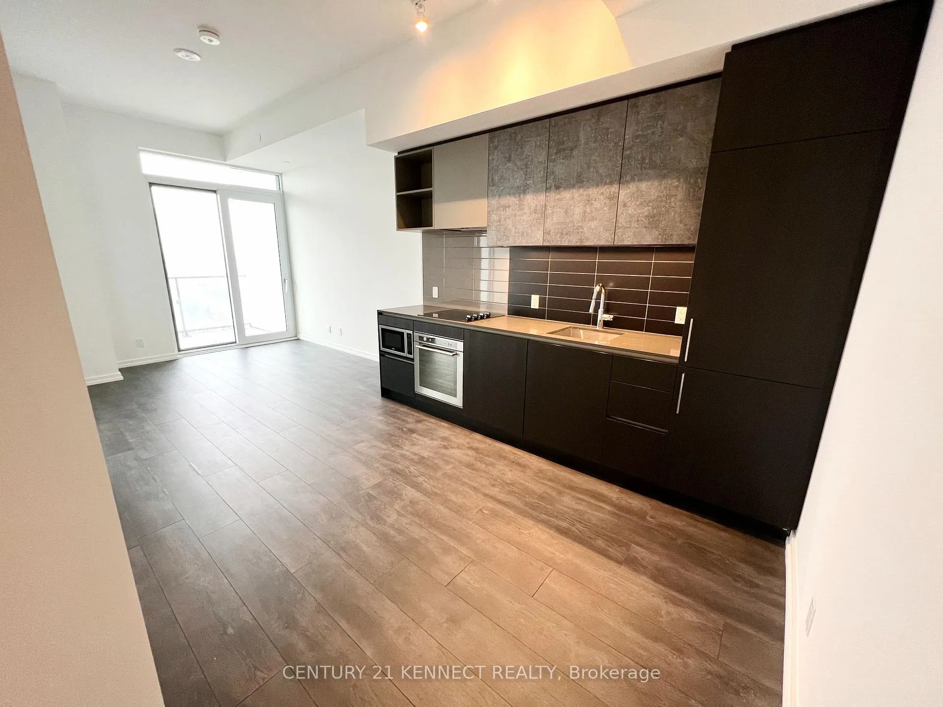 Photo 3 of Unit 2502, 1000 Portage Parkway, Vaughan, Concord — HOMEH