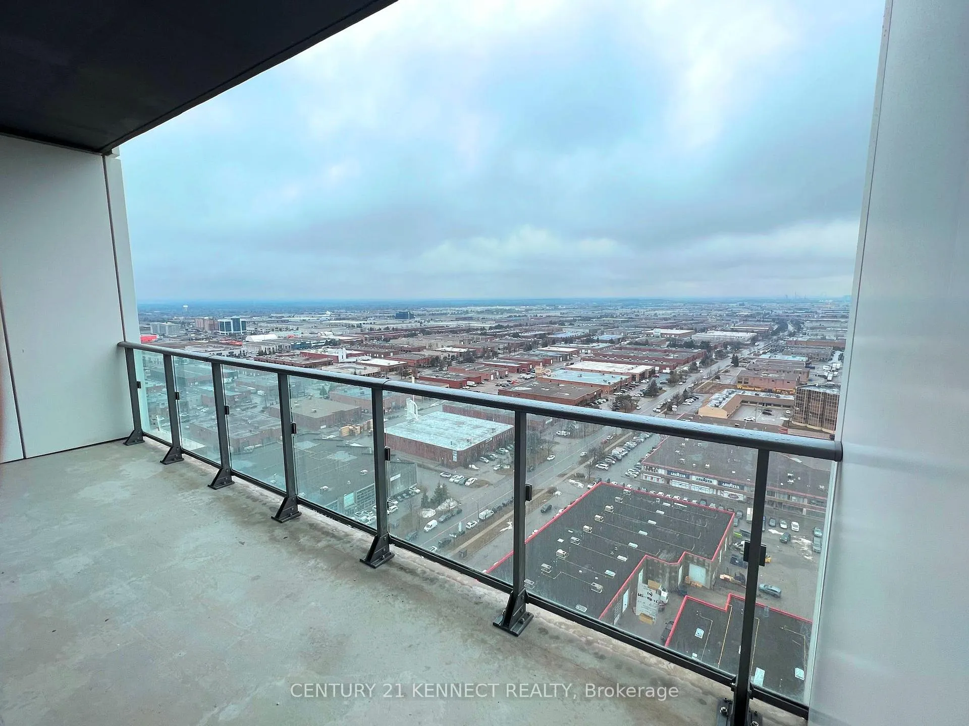 Photo 12 of Unit 2502, 1000 Portage Parkway, Vaughan, Concord — HOMEH