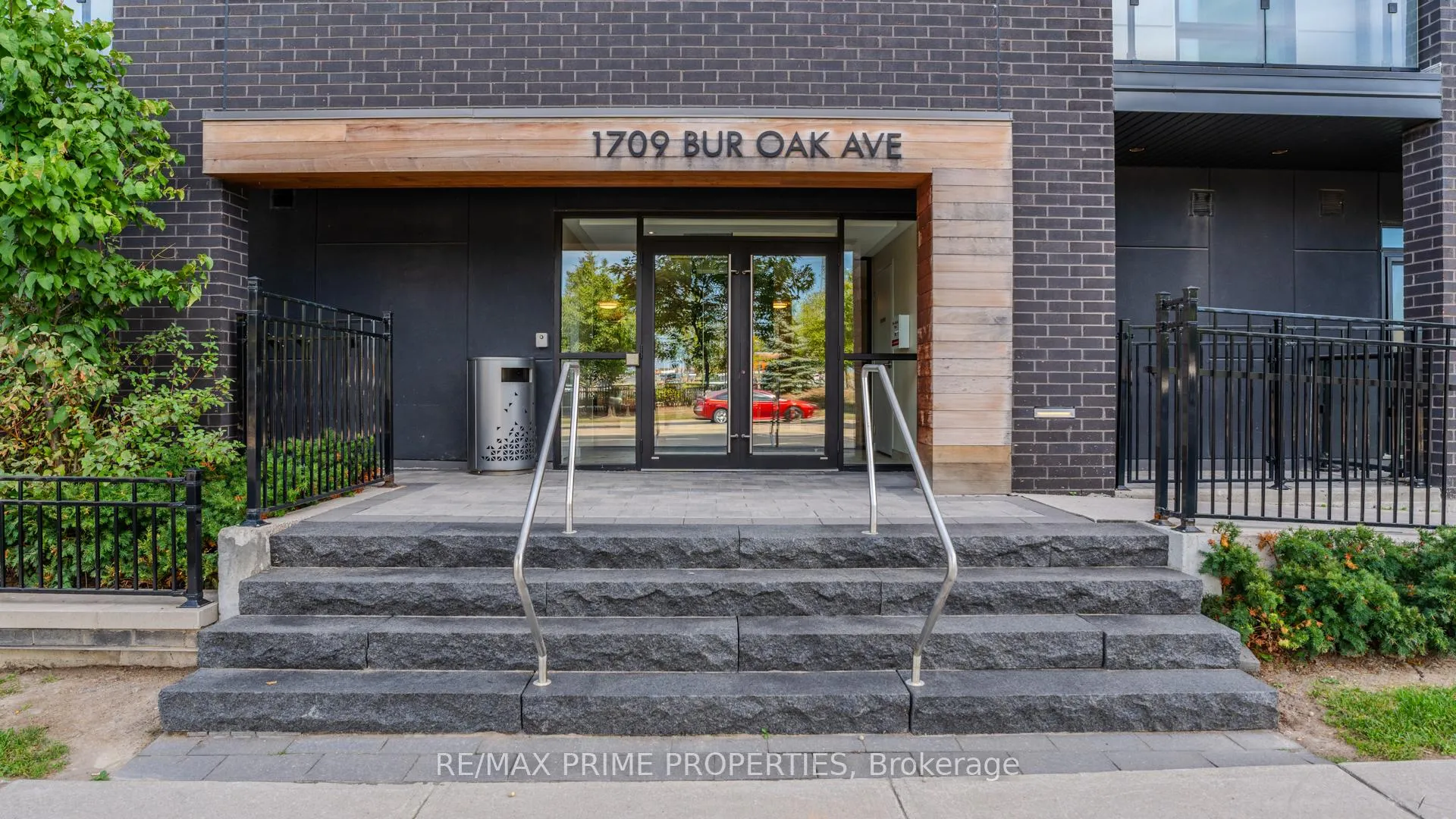 Photo 1 of Unit 501, 1709 Bur Oak Avenue, Markham, Wismer — HOMEH