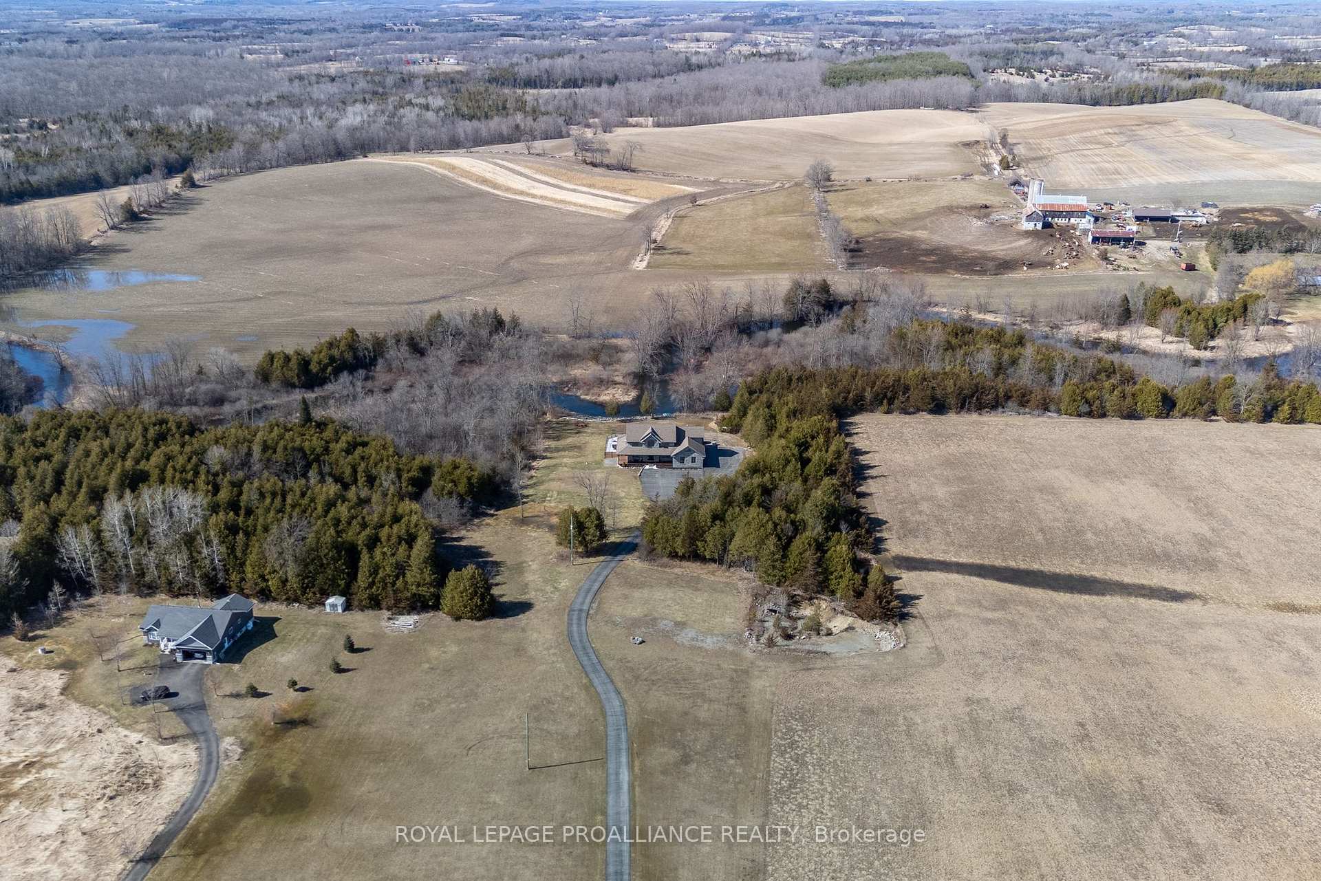 Photo 3 of 1017 Thrasher Road, Belleville, Thurlow Ward — HOMEH