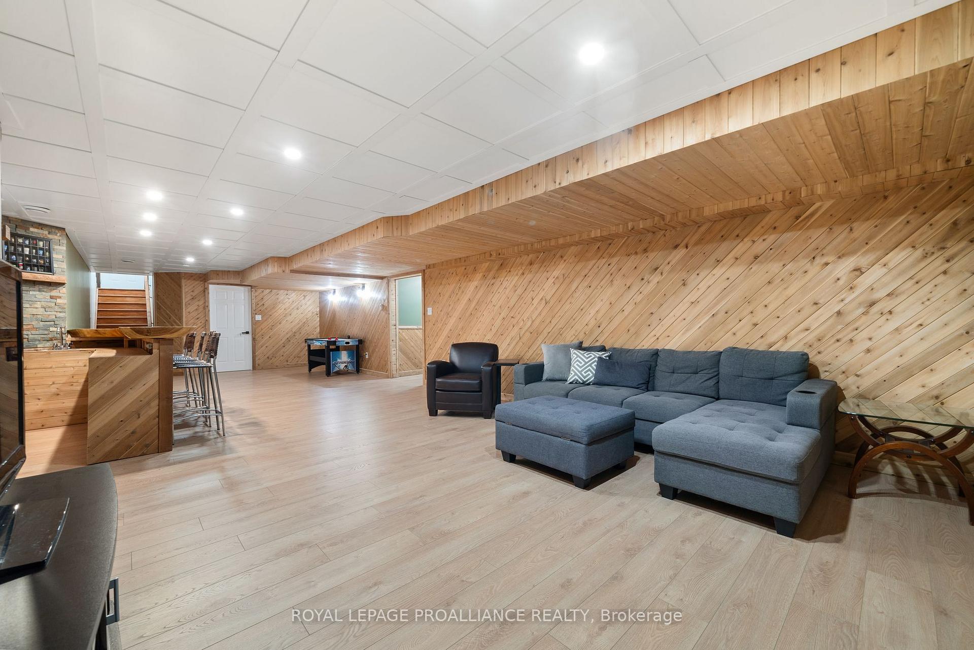Photo 38 of 1017 Thrasher Road, Belleville, Thurlow Ward — HOMEH