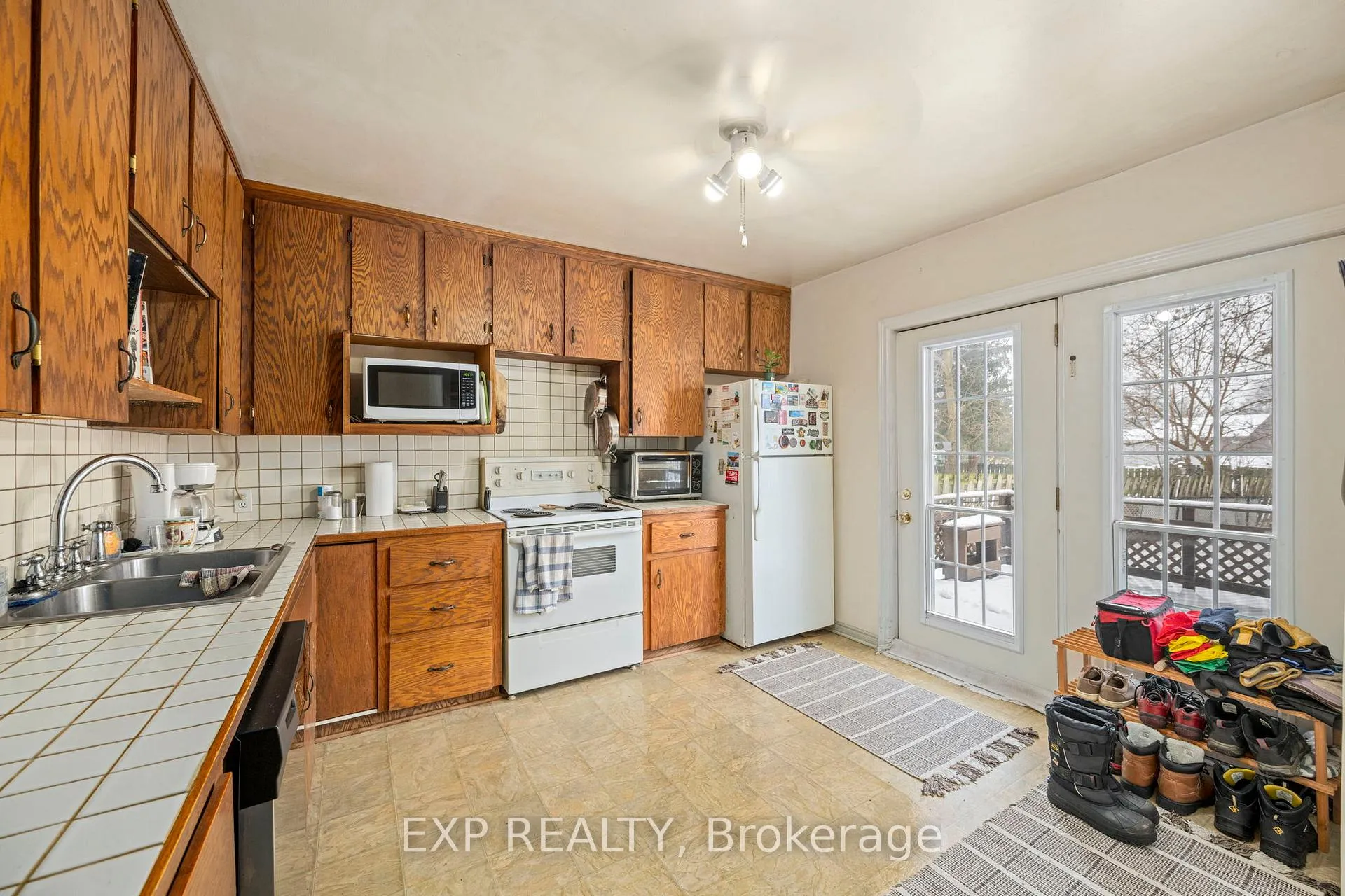 Photo 2 of 22949 Hagerty Road, Newbury — HOMEH