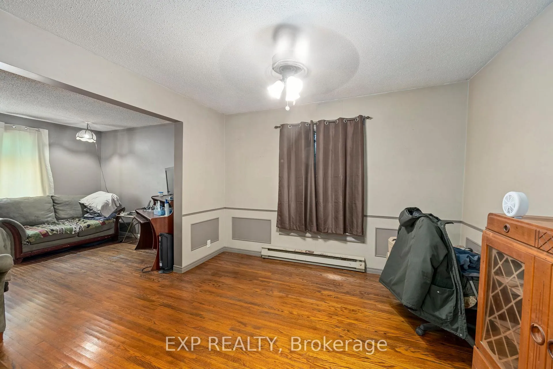 Photo 8 of 22949 Hagerty Road, Newbury — HOMEH