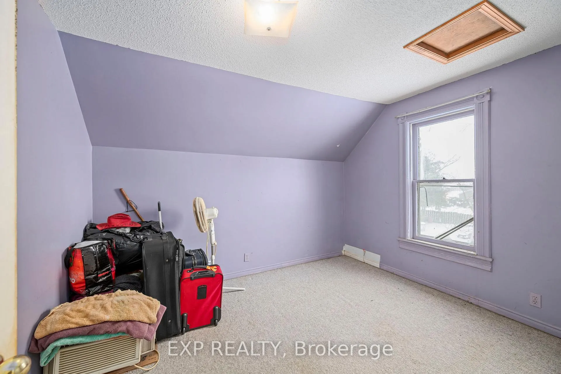 Photo 14 of 22949 Hagerty Road, Newbury — HOMEH
