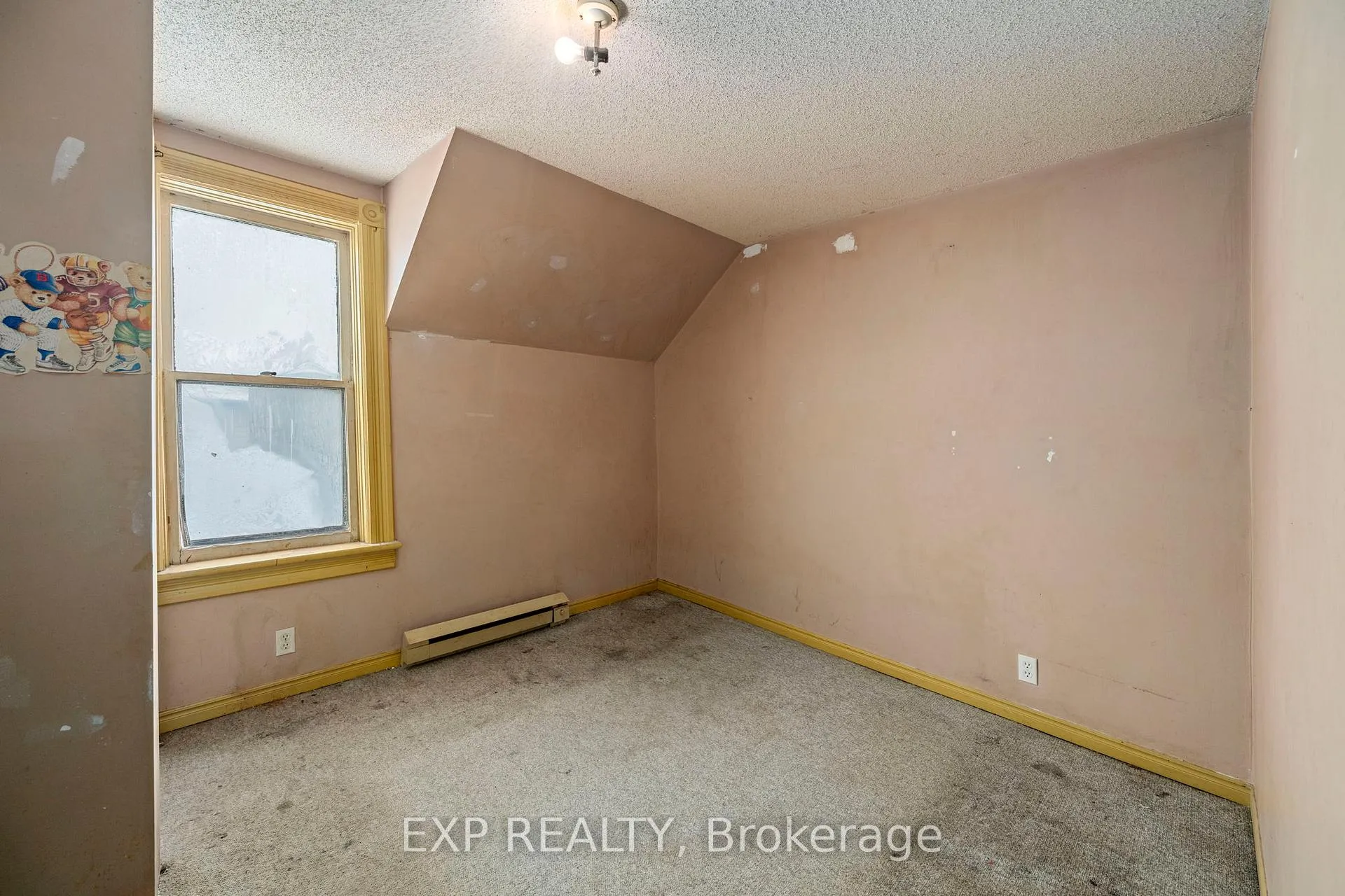 Photo 15 of 22949 Hagerty Road, Newbury — HOMEH