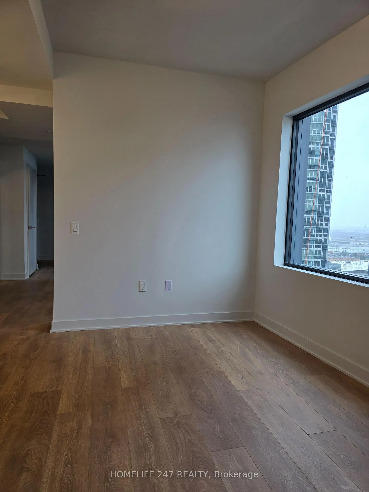 Photo 2 of Unit 1407, 2920 Hwy 7 West, Vaughan, Concord — HOMEH
