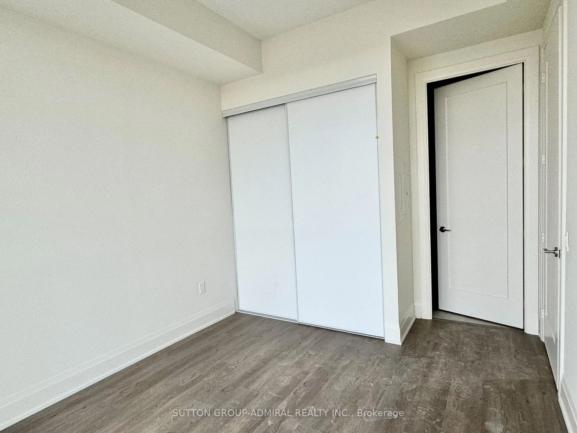 Photo 8 of Unit 606, 8960 Jane Street E, Vaughan, Concord — HOMEH