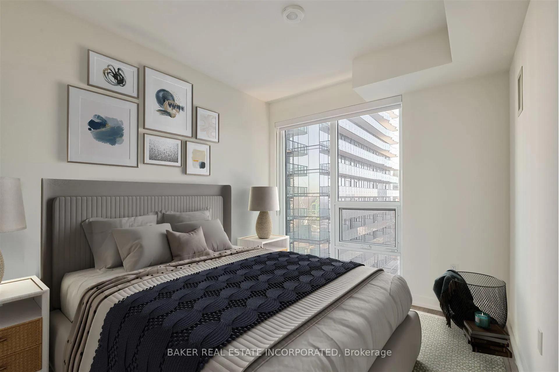 Photo 2 of Unit 1211, 223 Redpath Avenue, Toronto, Mount Pleasant West — HOMEH