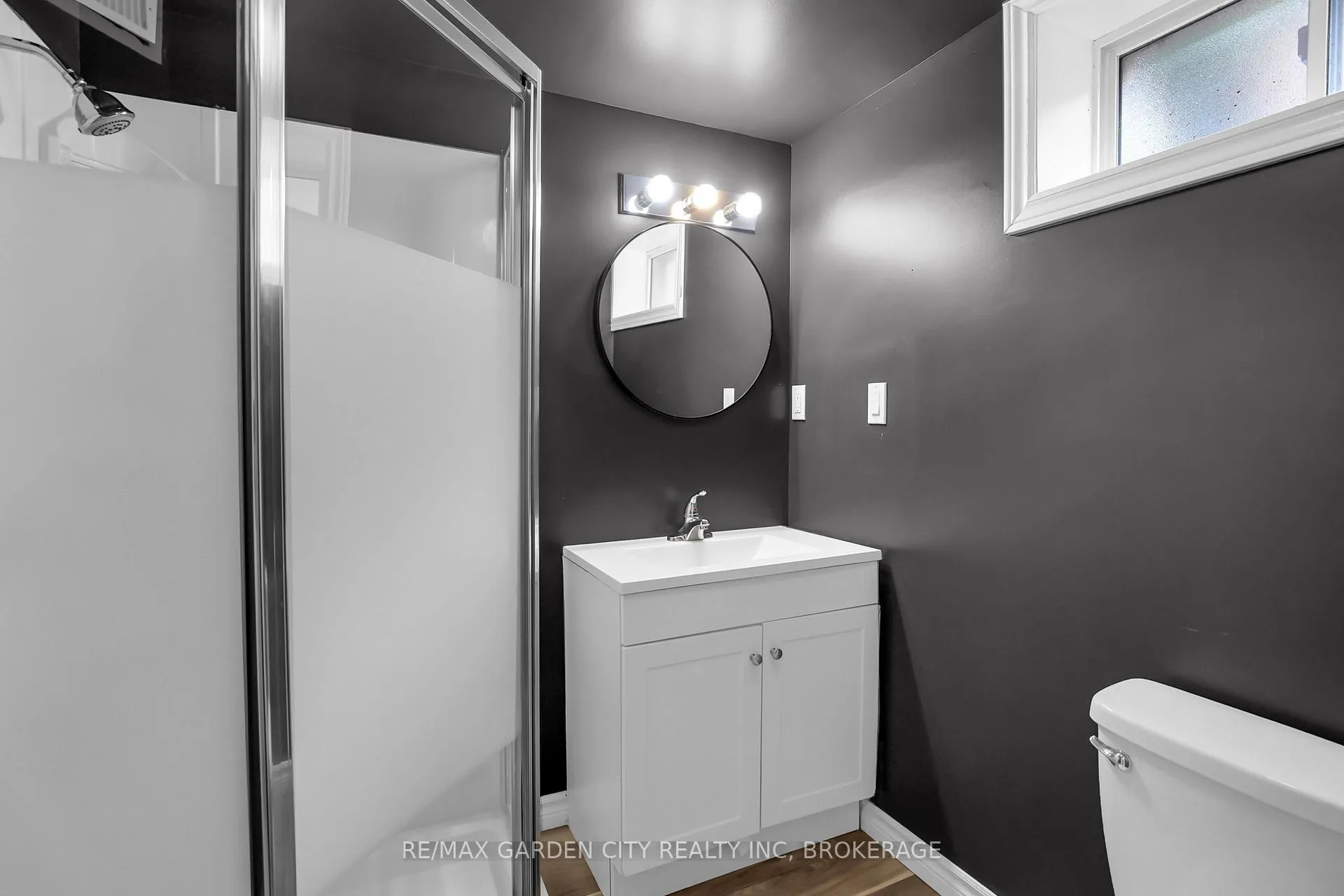Photo 6 of Unit Unit #2, 18 Wakil Drive, St. Catharines, Glendale/Glenridge — HOMEH