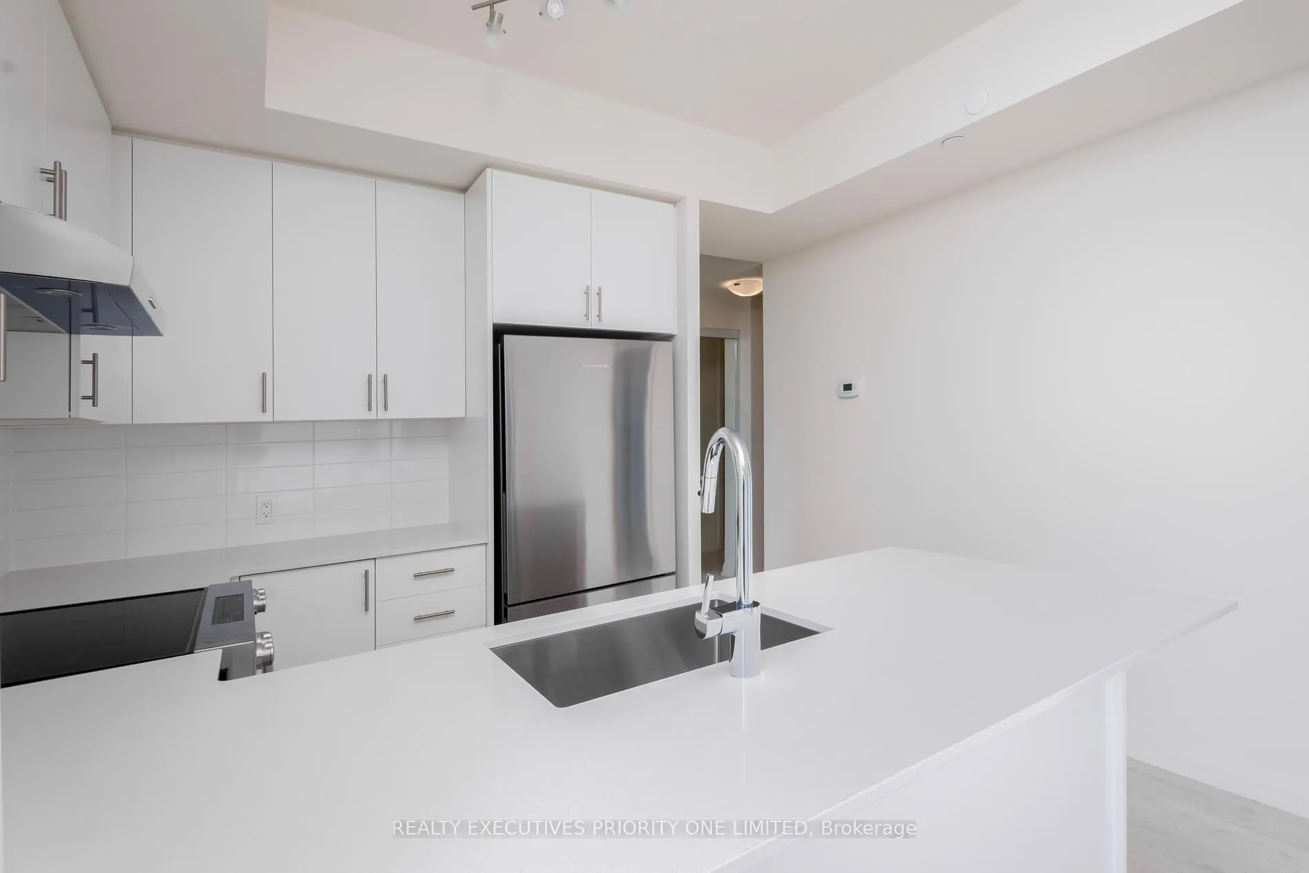 Photo 12 of Unit 2020, 8960 Jane Street, Vaughan, Vellore Village — HOMEH