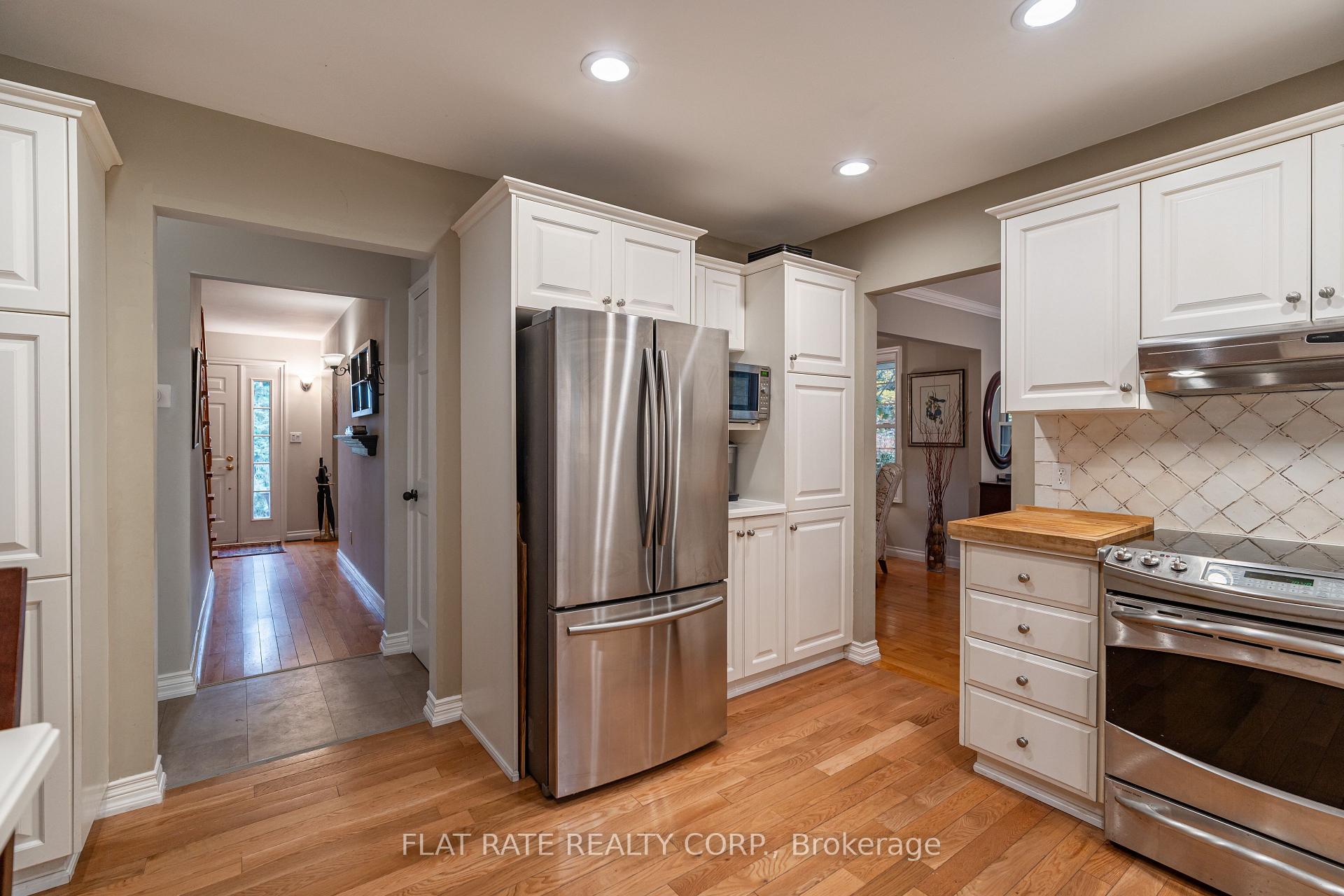 Photo 11 of 14 Forest Glen Road, Cobourg — HOMEH