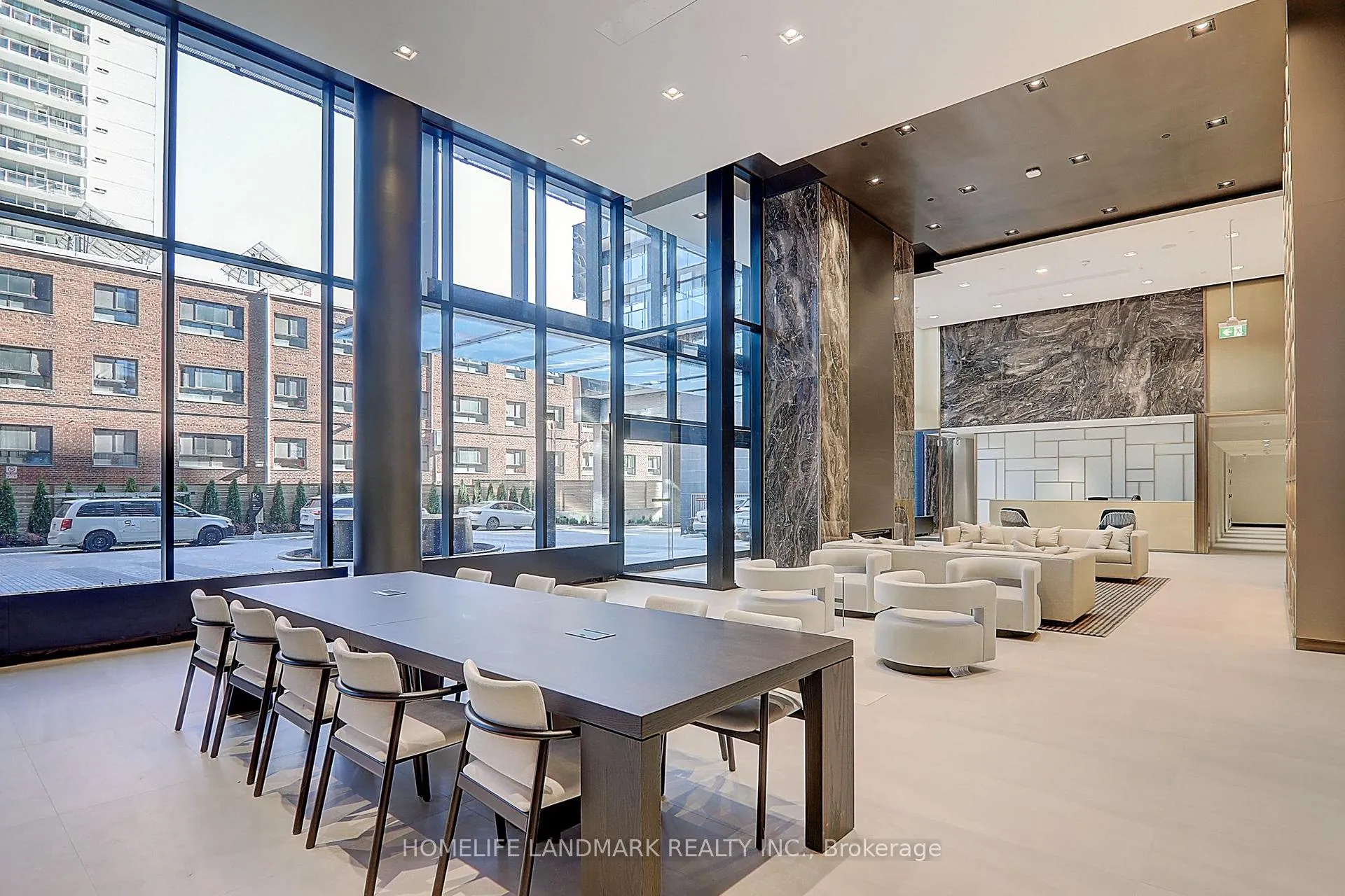 Photo 8 of Unit 3201, 117 Broadway Avenue, Toronto, Mount Pleasant West — HOMEH