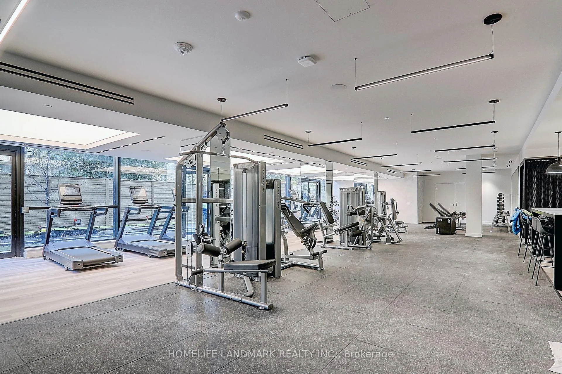 Photo 10 of Unit 3201, 117 Broadway Avenue, Toronto, Mount Pleasant West — HOMEH