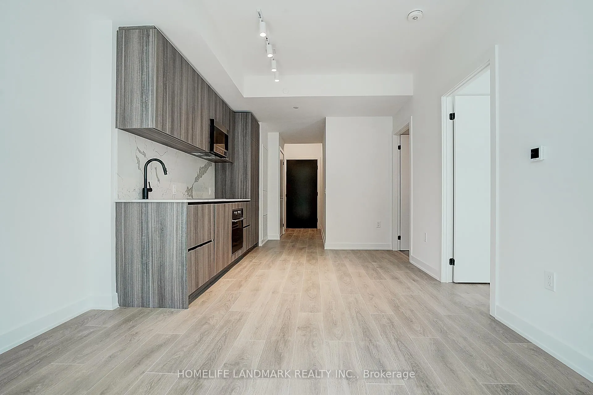 Photo 24 of Unit 3201, 117 Broadway Avenue, Toronto, Mount Pleasant West — HOMEH