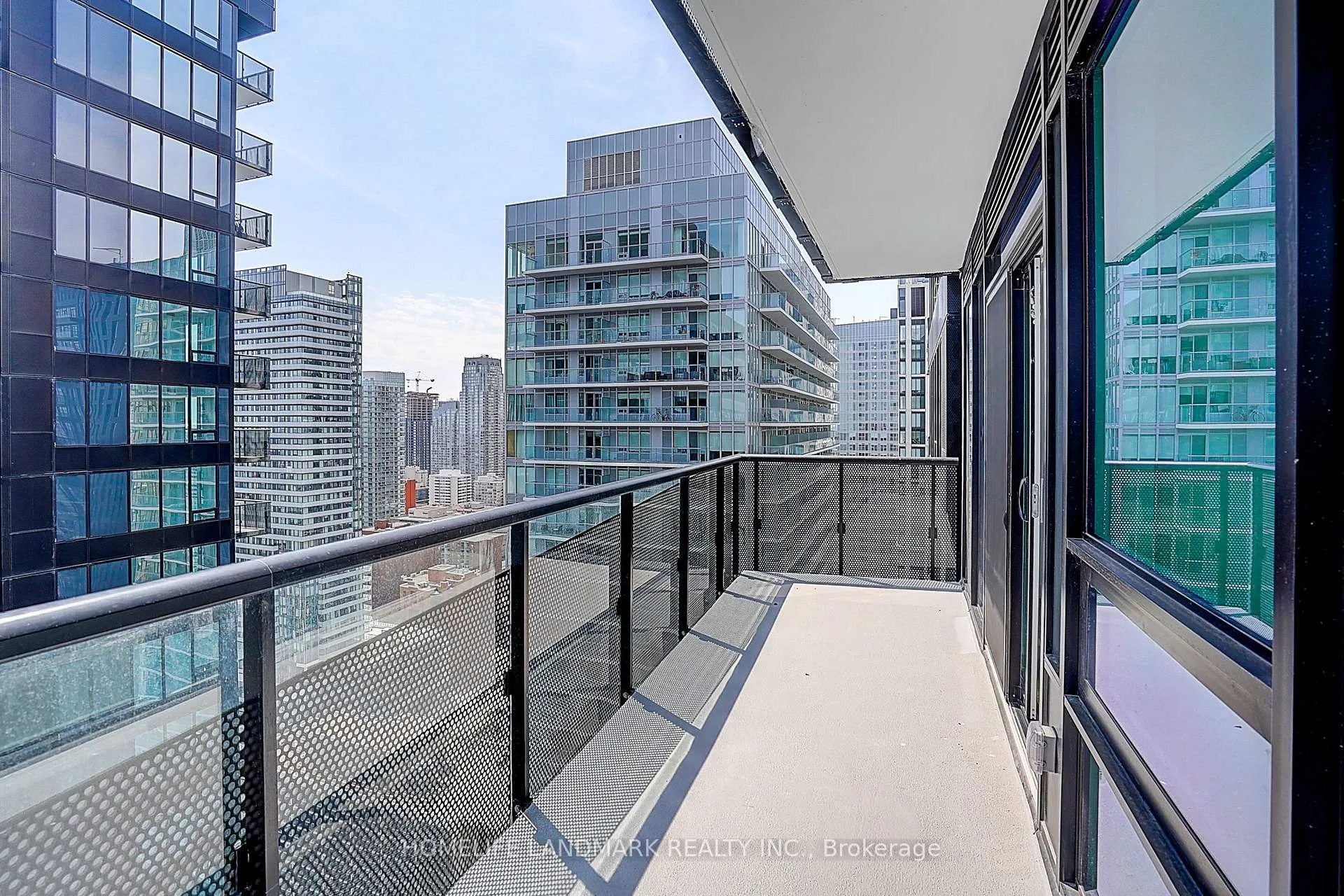 Photo 37 of Unit 3201, 117 Broadway Avenue, Toronto, Mount Pleasant West — HOMEH