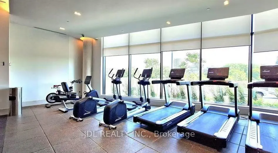 Photo 2 of Unit B 1701, 8 Water Walk Drive, Markham, Unionville — HOMEH
