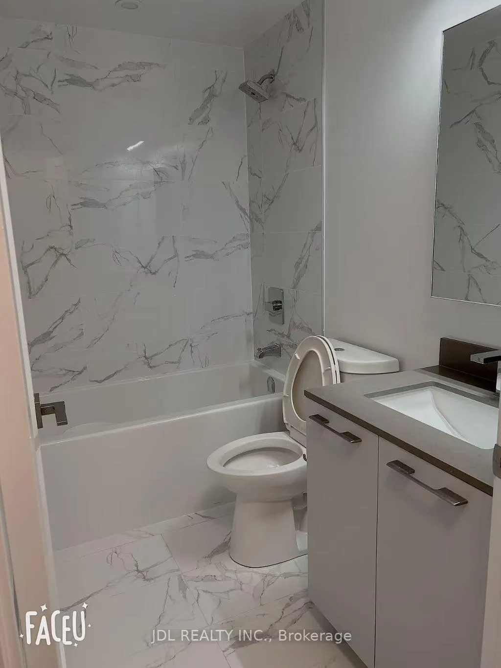 Photo 8 of Unit B 1701, 8 Water Walk Drive, Markham, Unionville — HOMEH